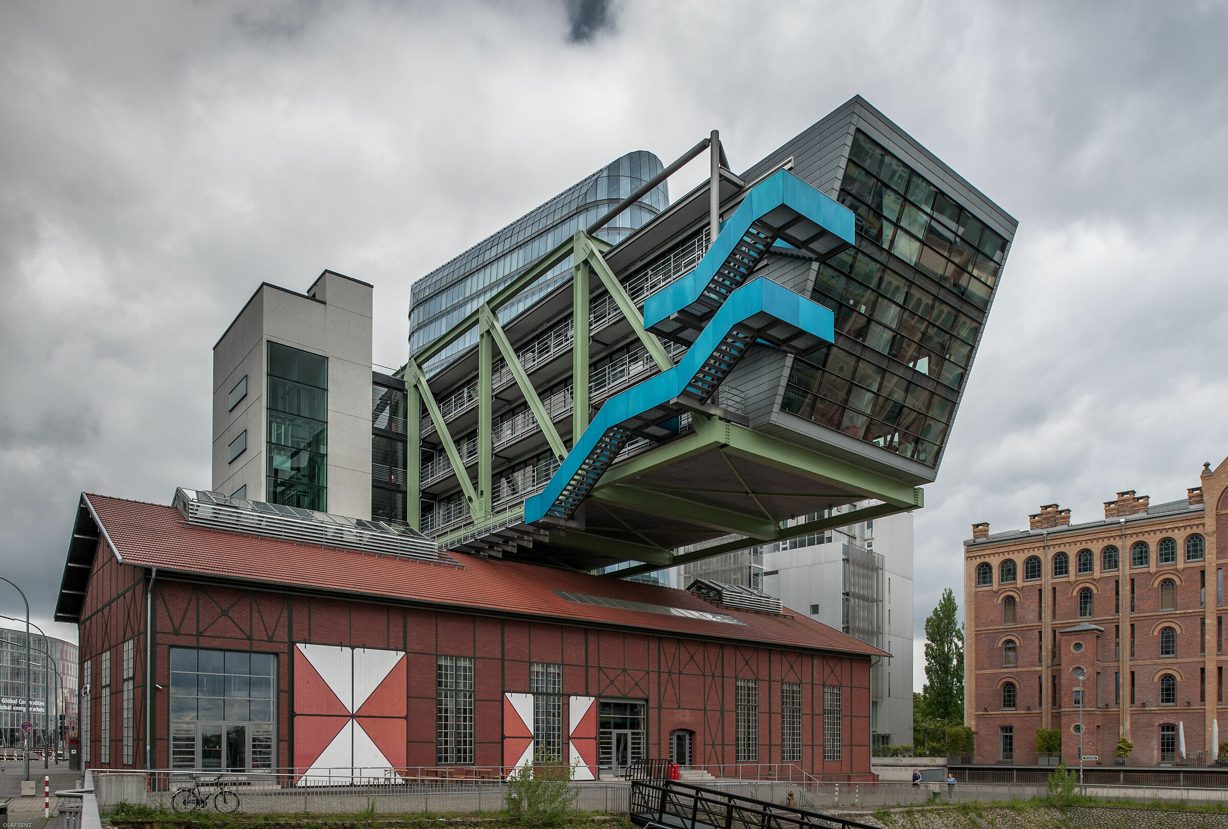 Centro eventi portuali (Wolkenb-gel)