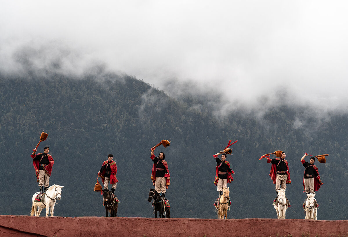 China Jade Dragon Snow, the show