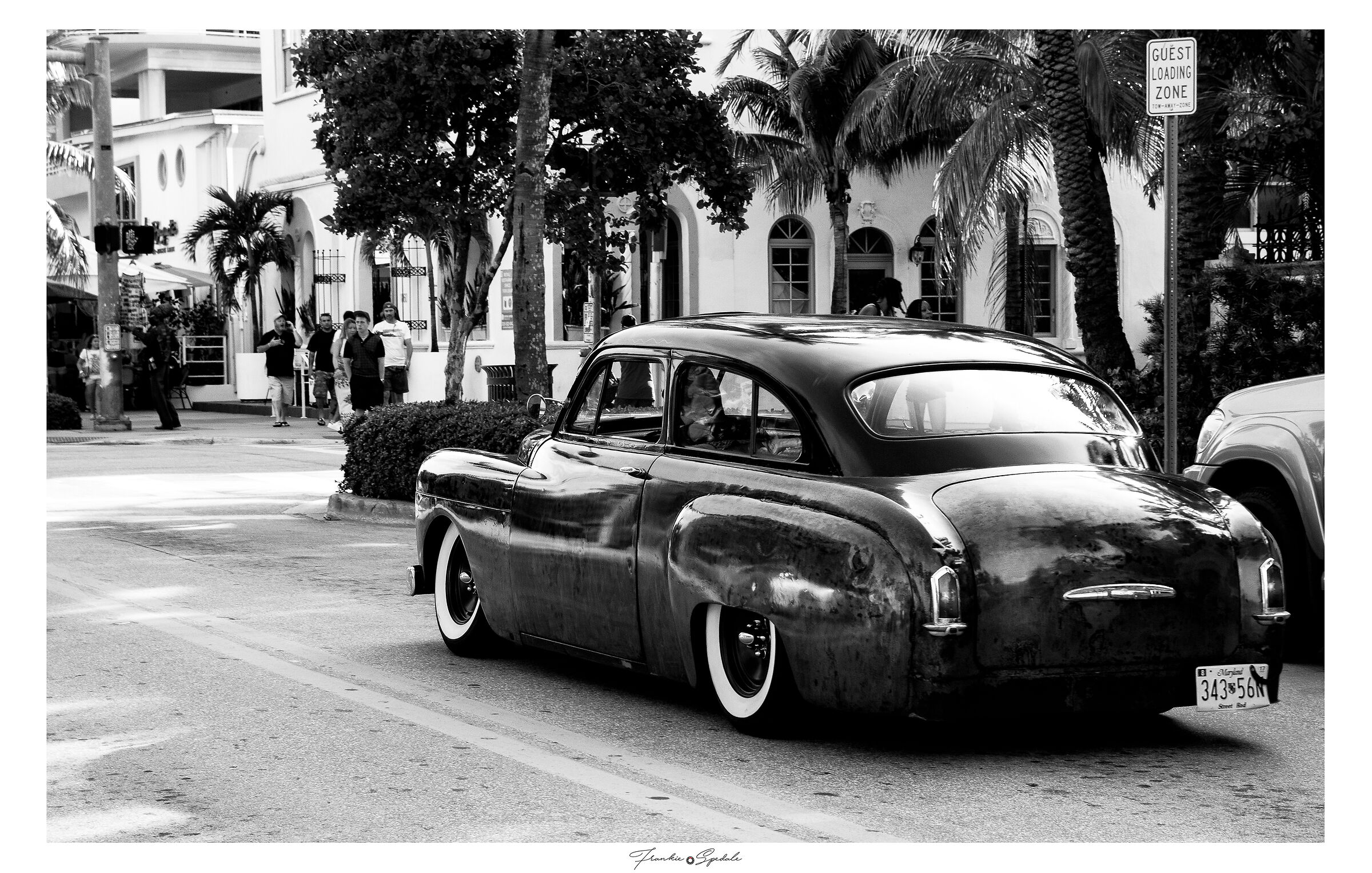 Curious car in Miami Beach
