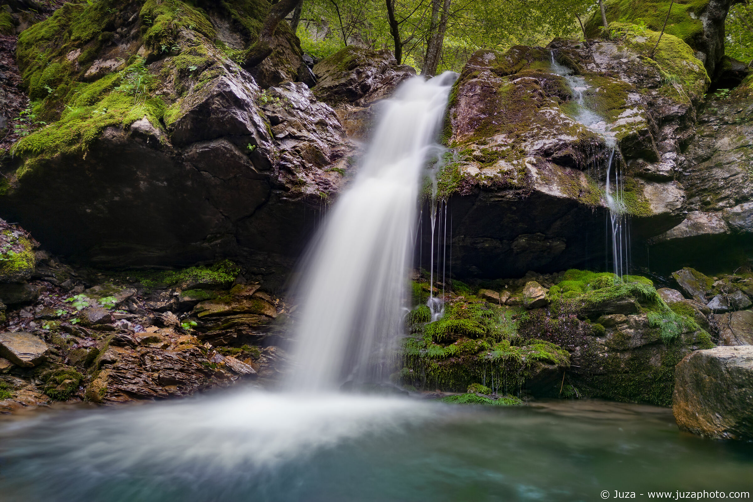 Una cascatella nell'Appennino