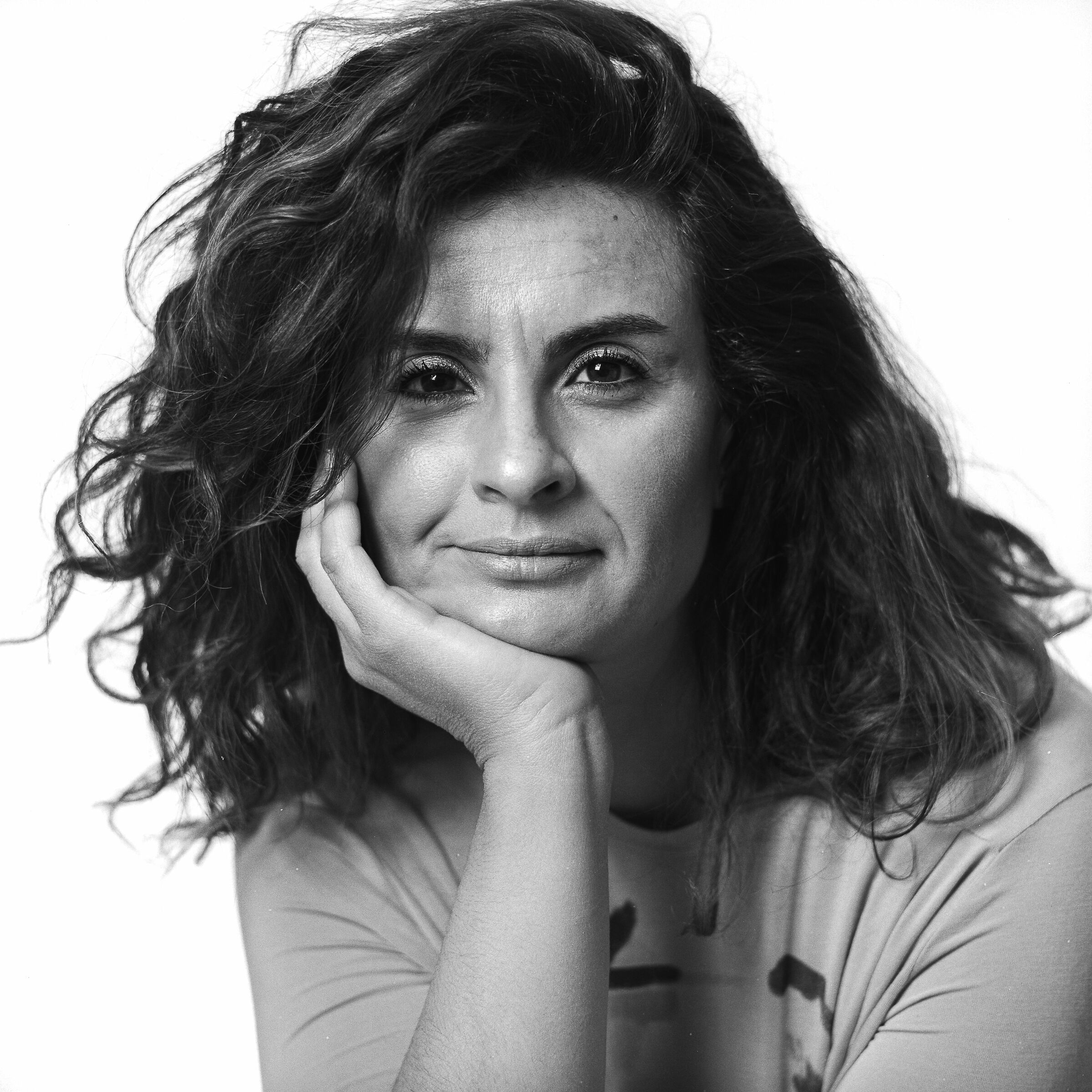 Analog Portrait 6x6, Giulia