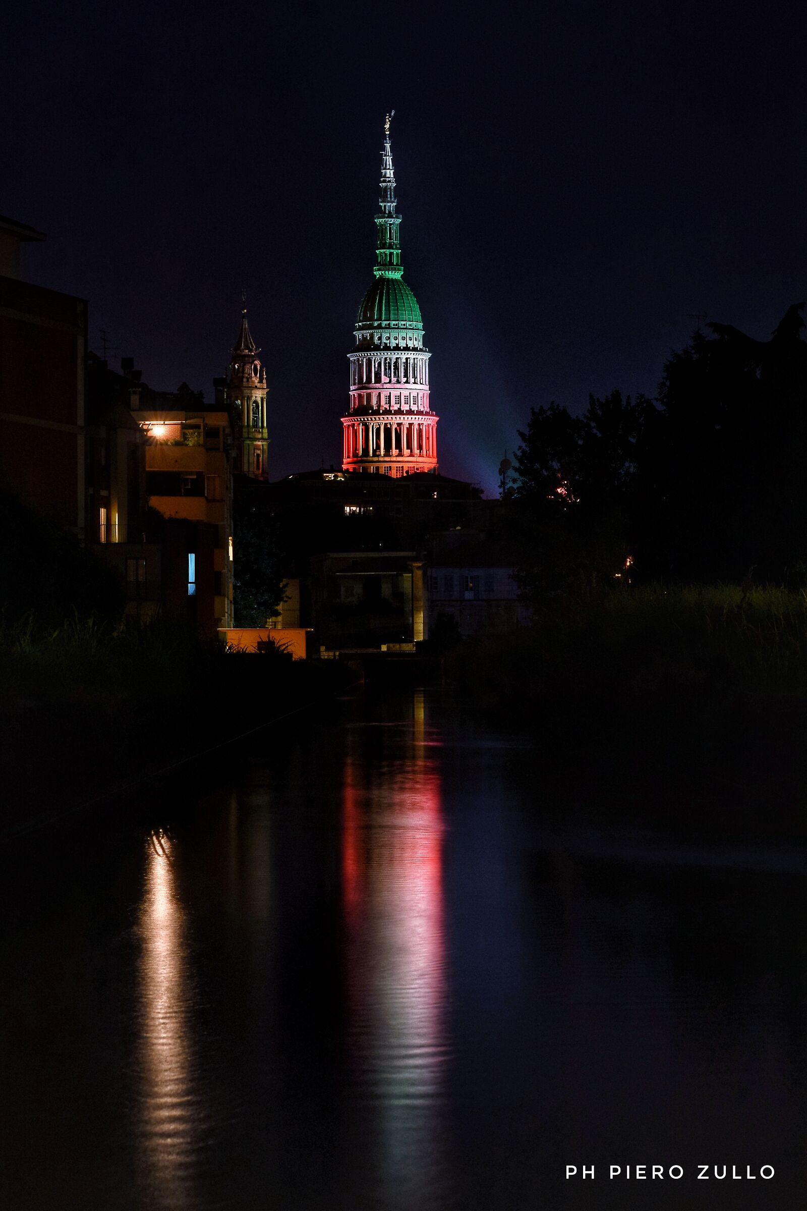 È la notte del tricolore #2Giugno