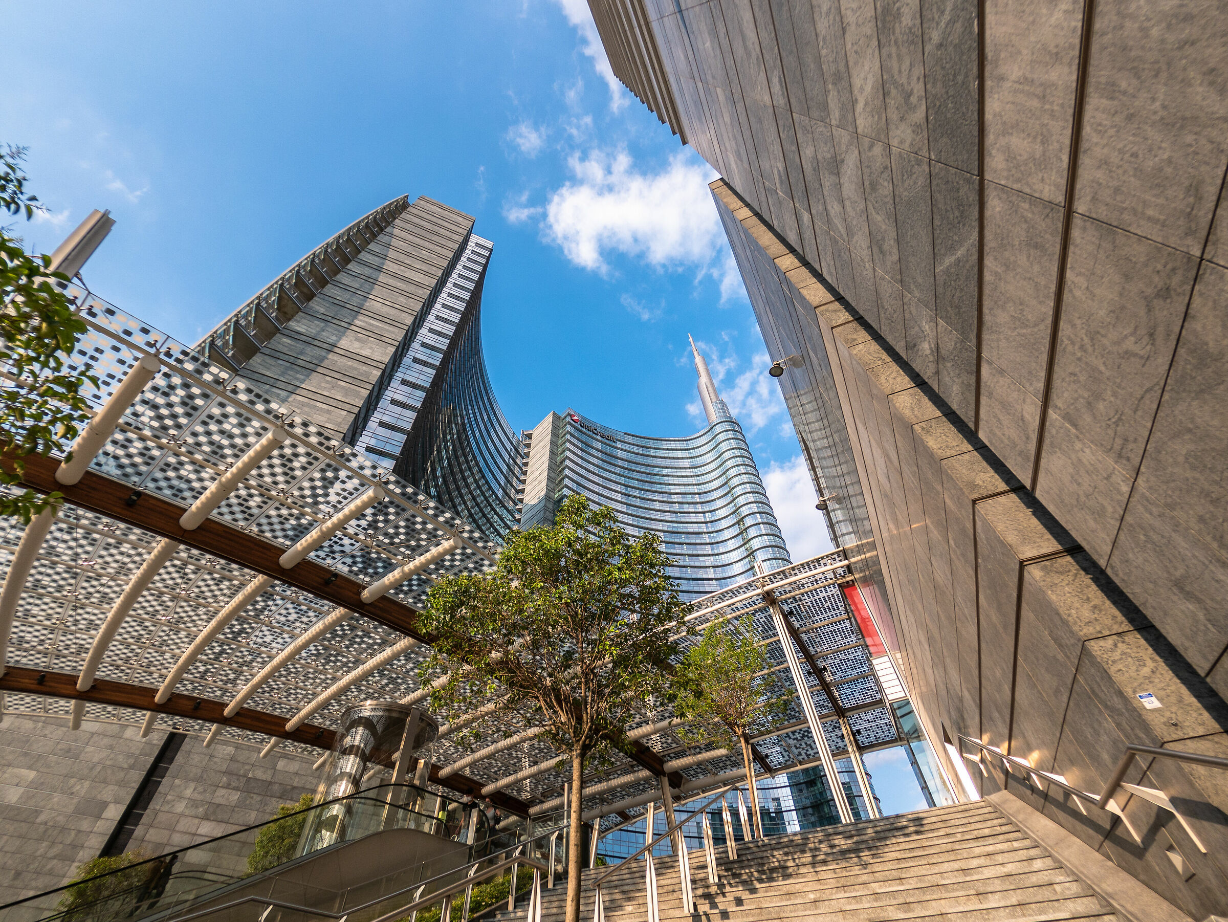 Perspectives - Piazza Gae Aulenti