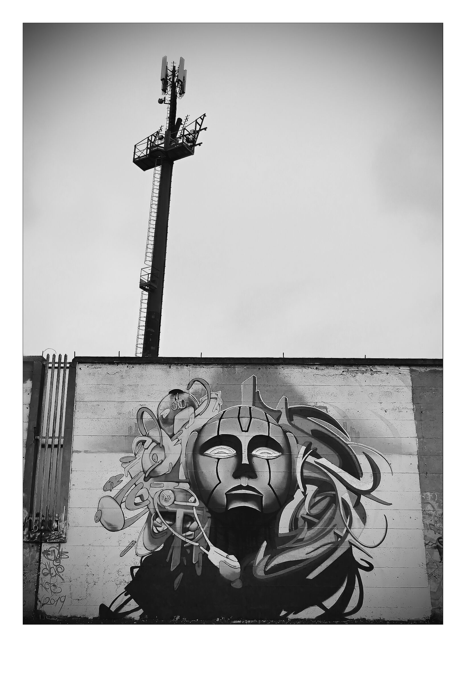 -Radio Ga Ga- Metropolis