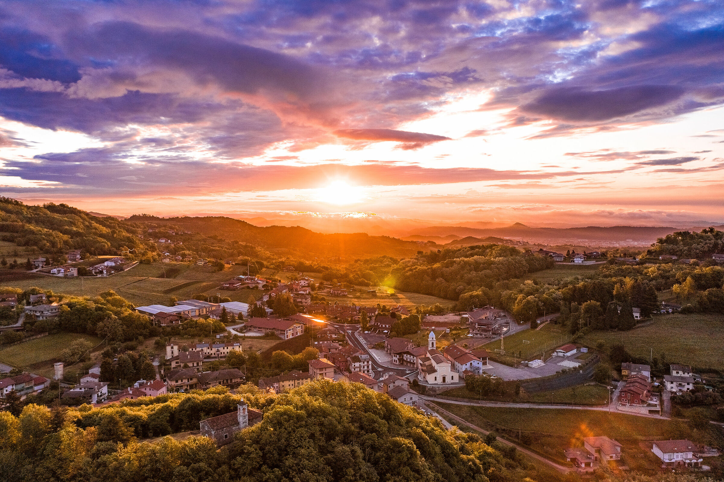 Alba al mio paesello