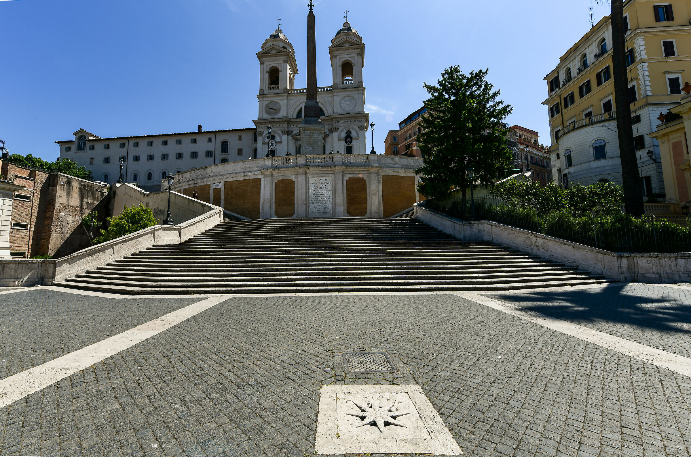 Covid 19-Rome deserted,Trinity of the Mountains