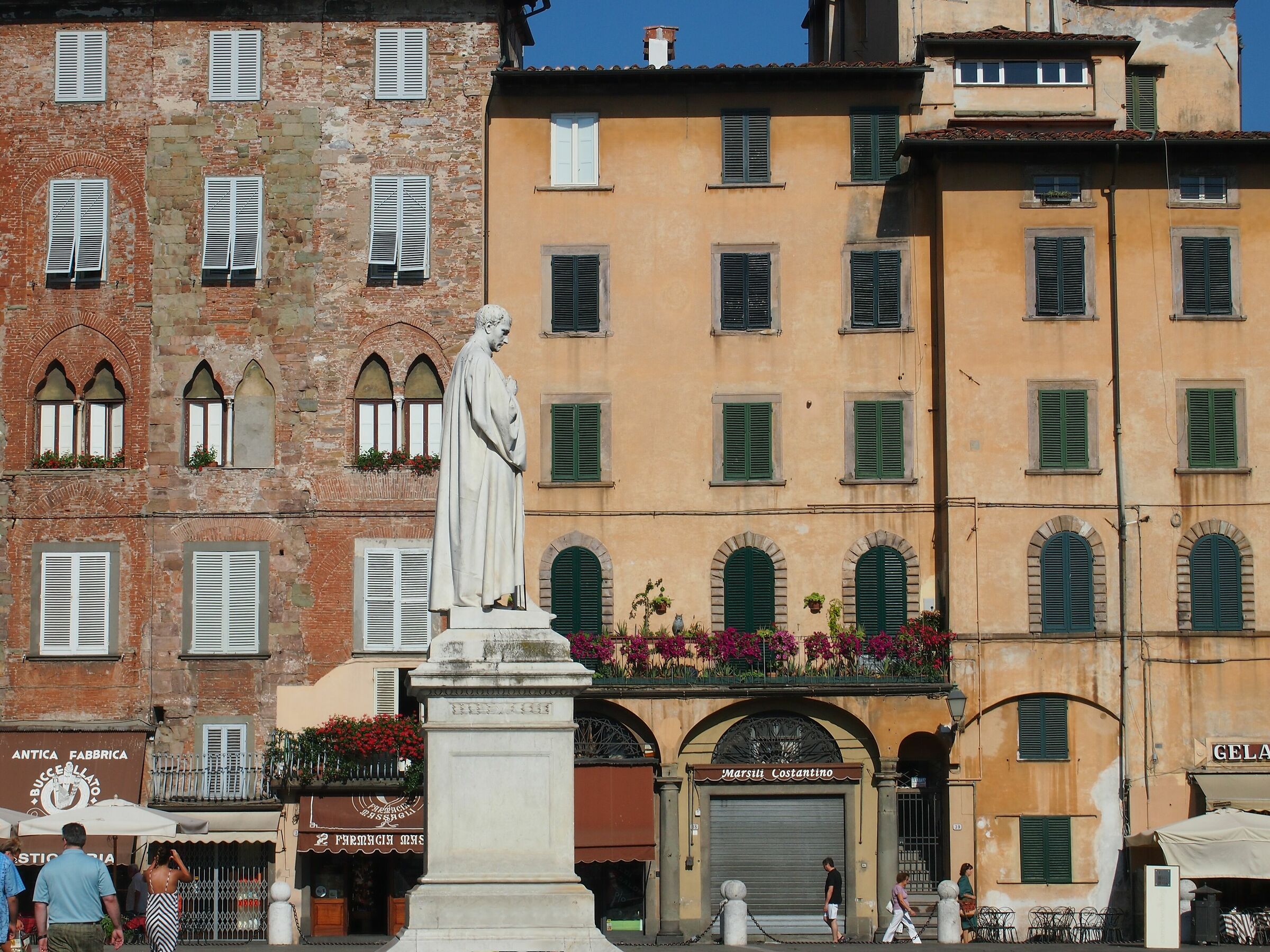 Monumento senza piccione