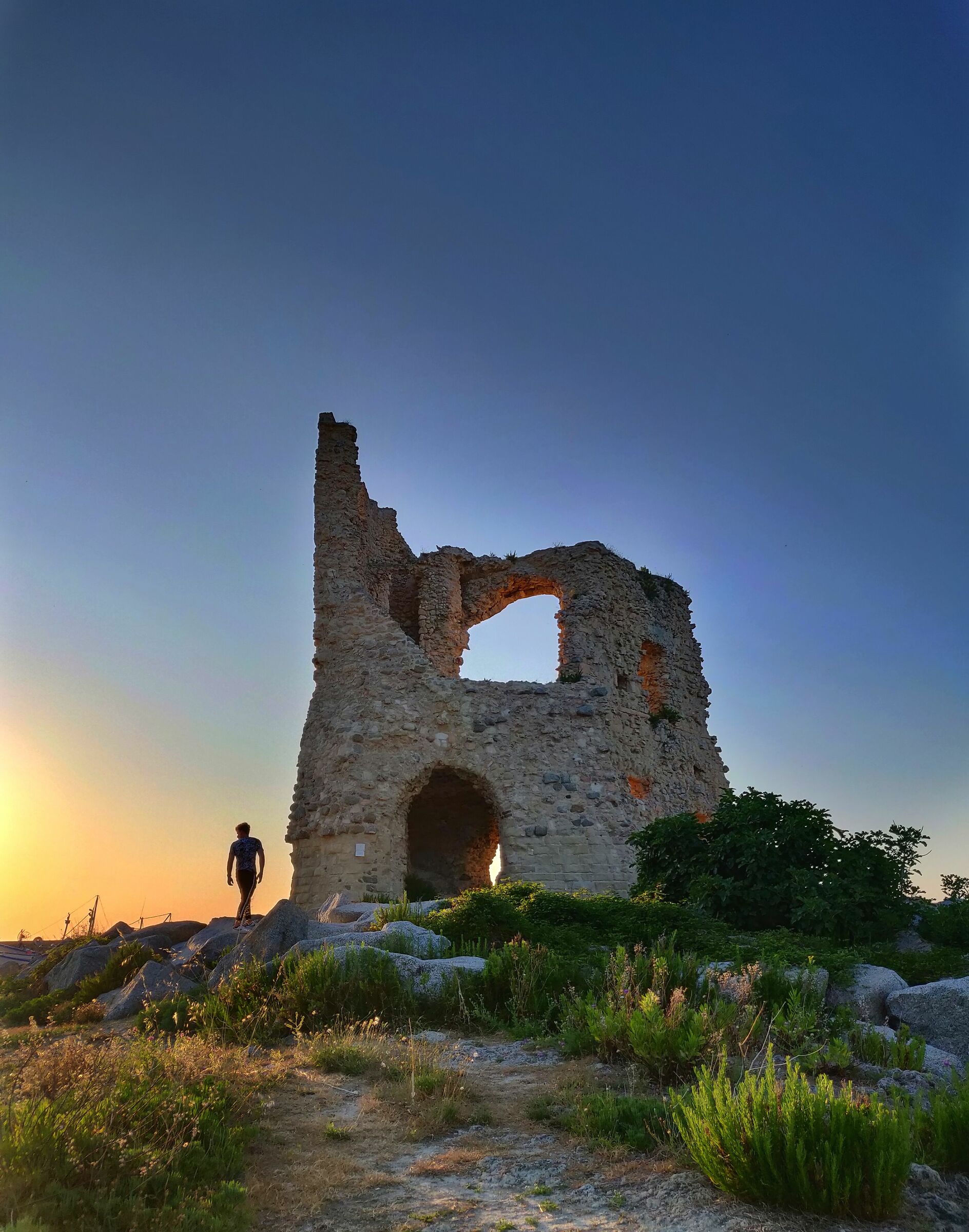 Briatic Sentry Gun, Calabria