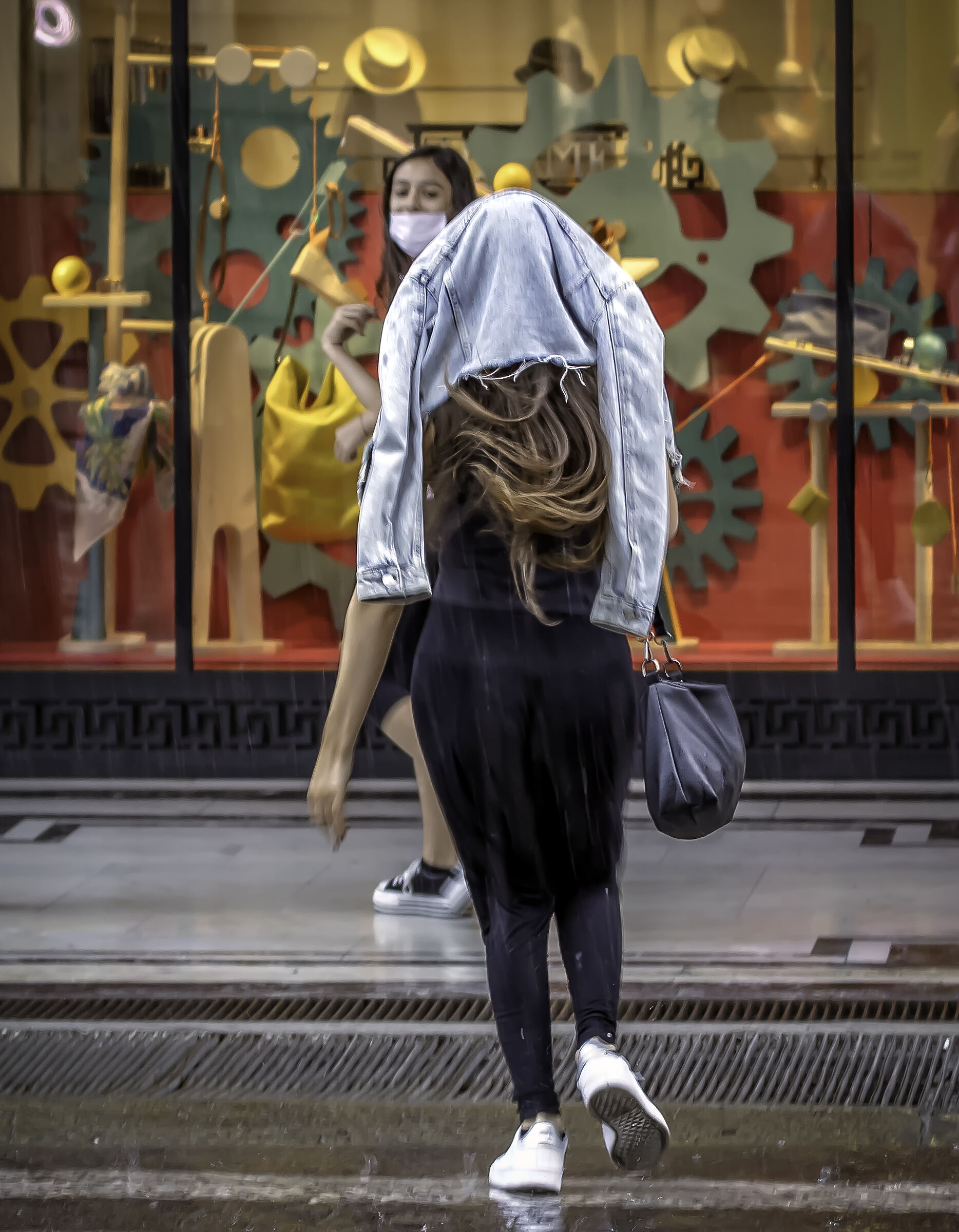 Di necessità, virtù