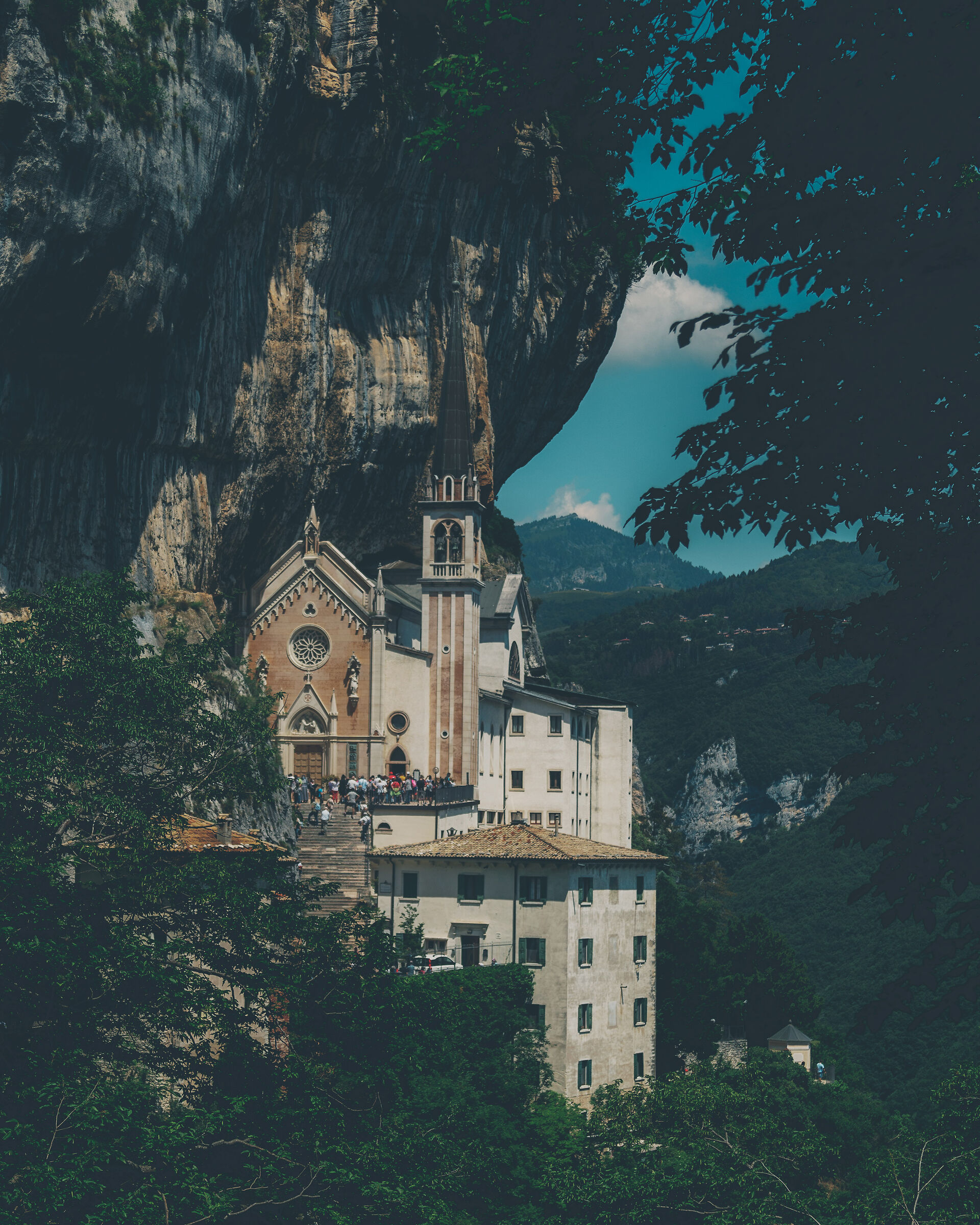 Santuario Madonna della Corona