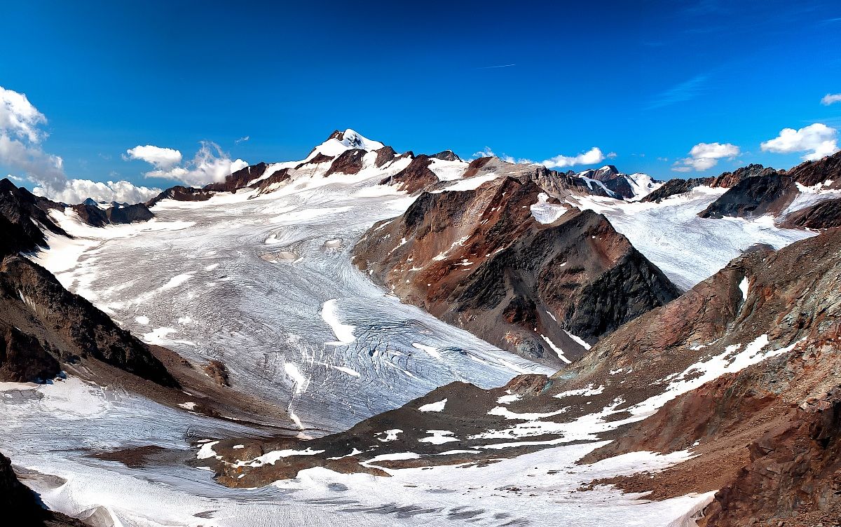 Overview of the Tiefenbach glacier