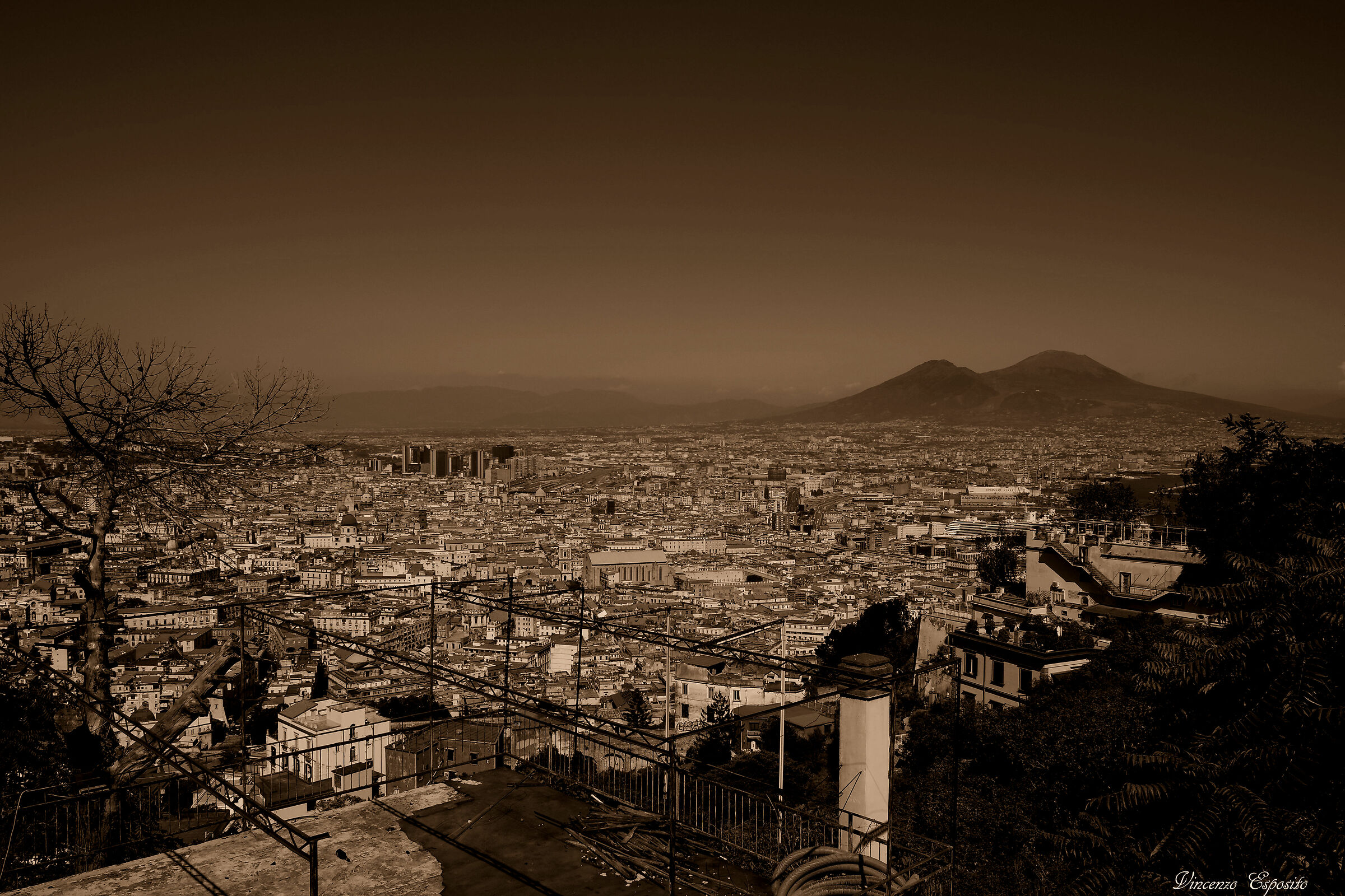 There are cities that never sleep... and she's the queen