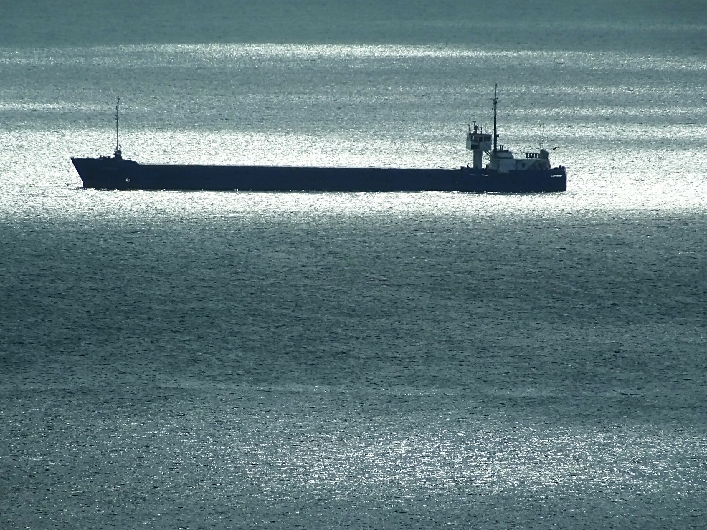 riflessi tra nuvole tramonto