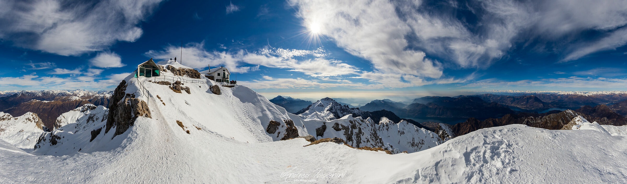 (Quasi) 360° di vista sulla vetta del Grignone