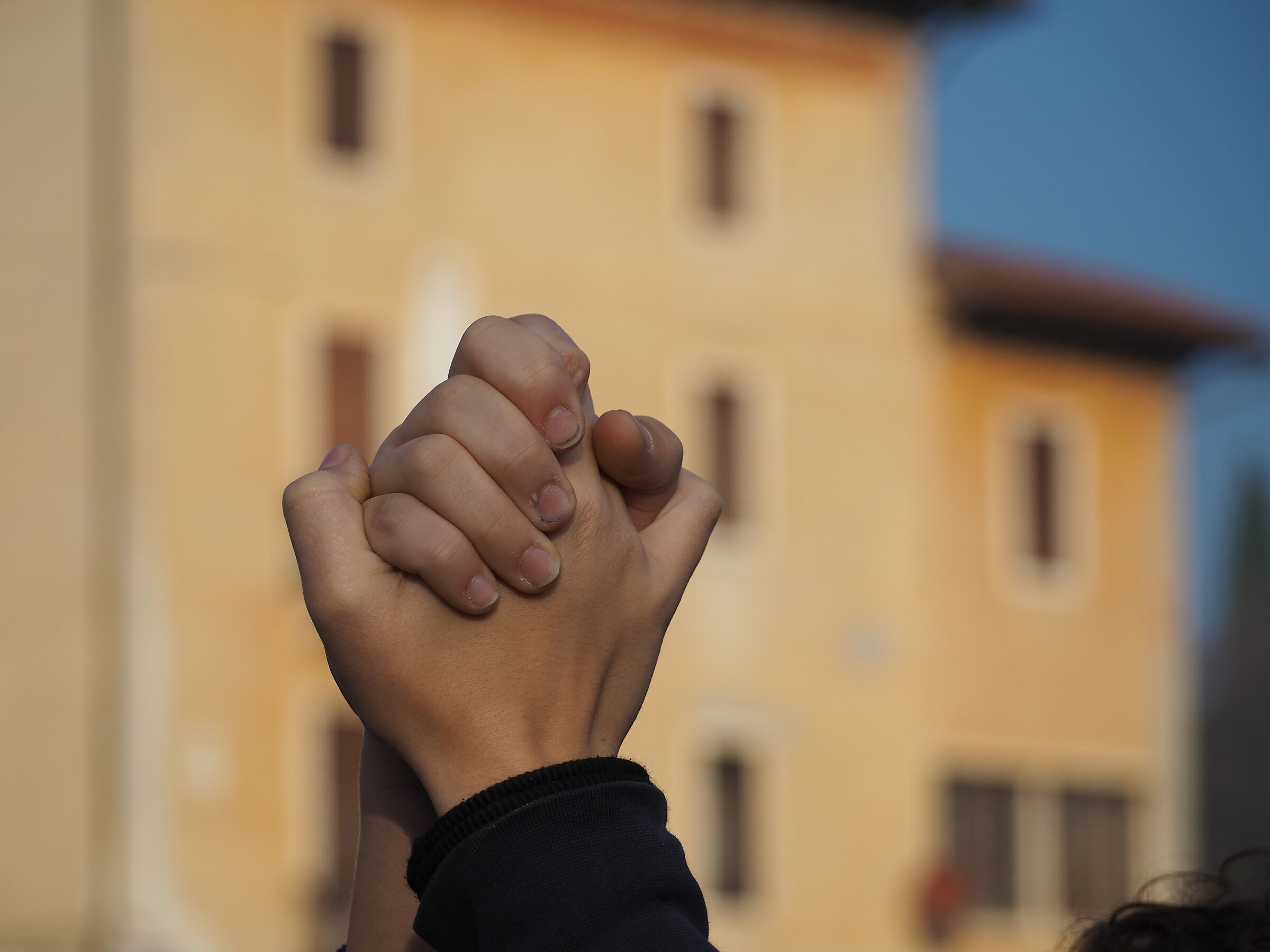 Hands