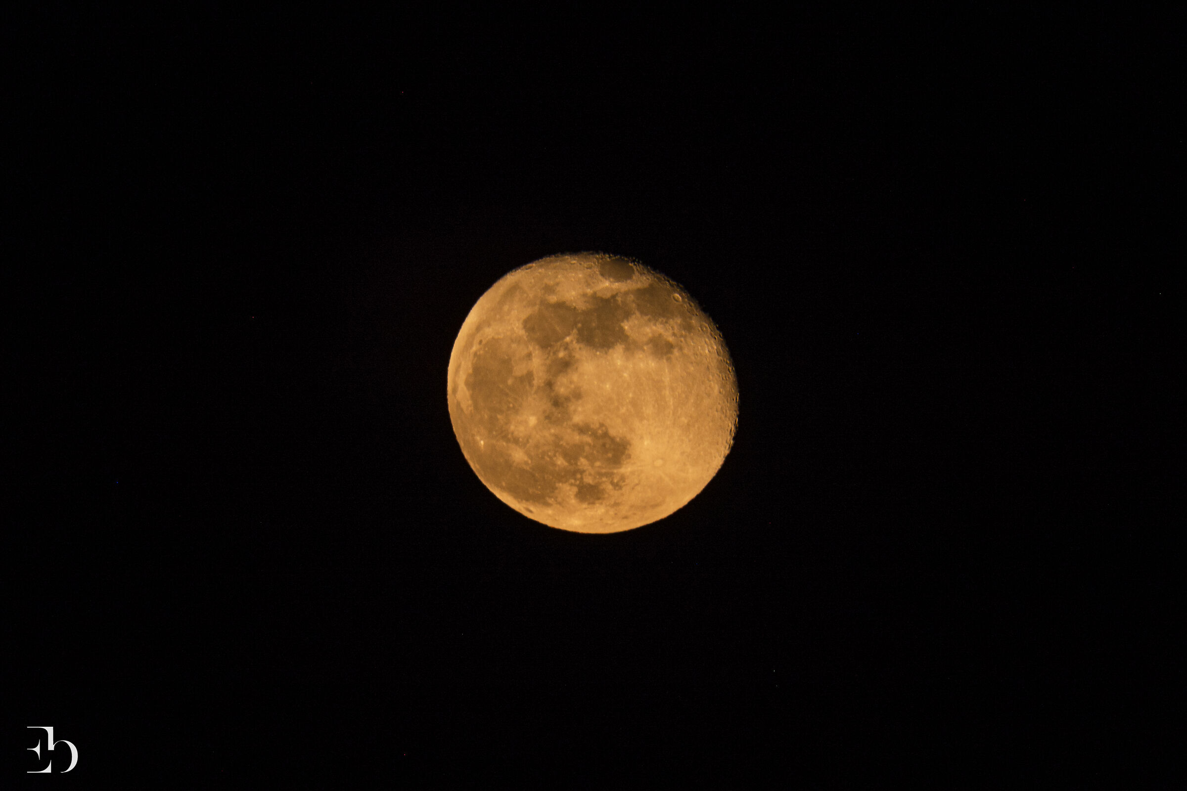 Superluna rossa Aprile 2020