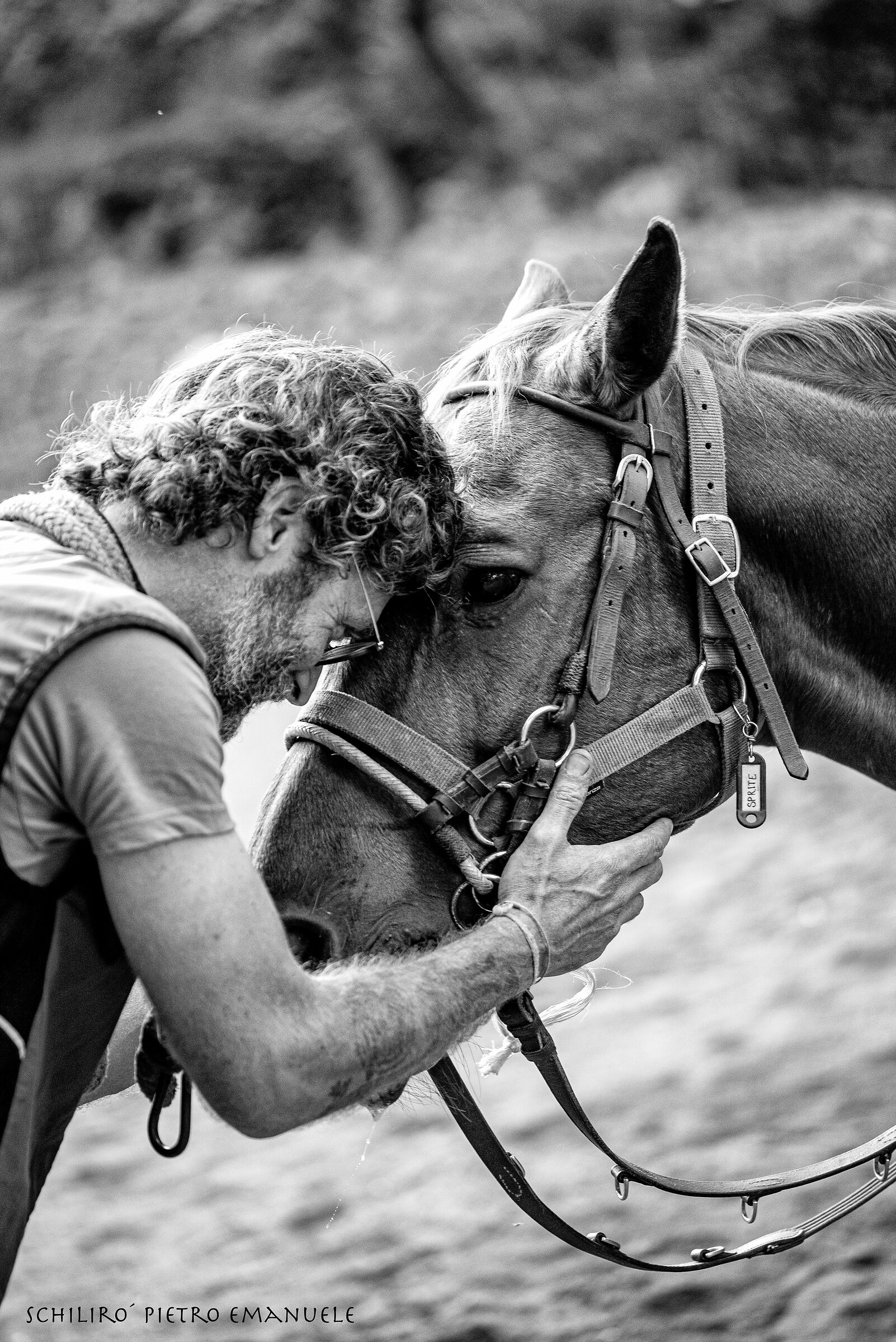 Essere Amici,guardarsi negli occhi parlando in silenzio