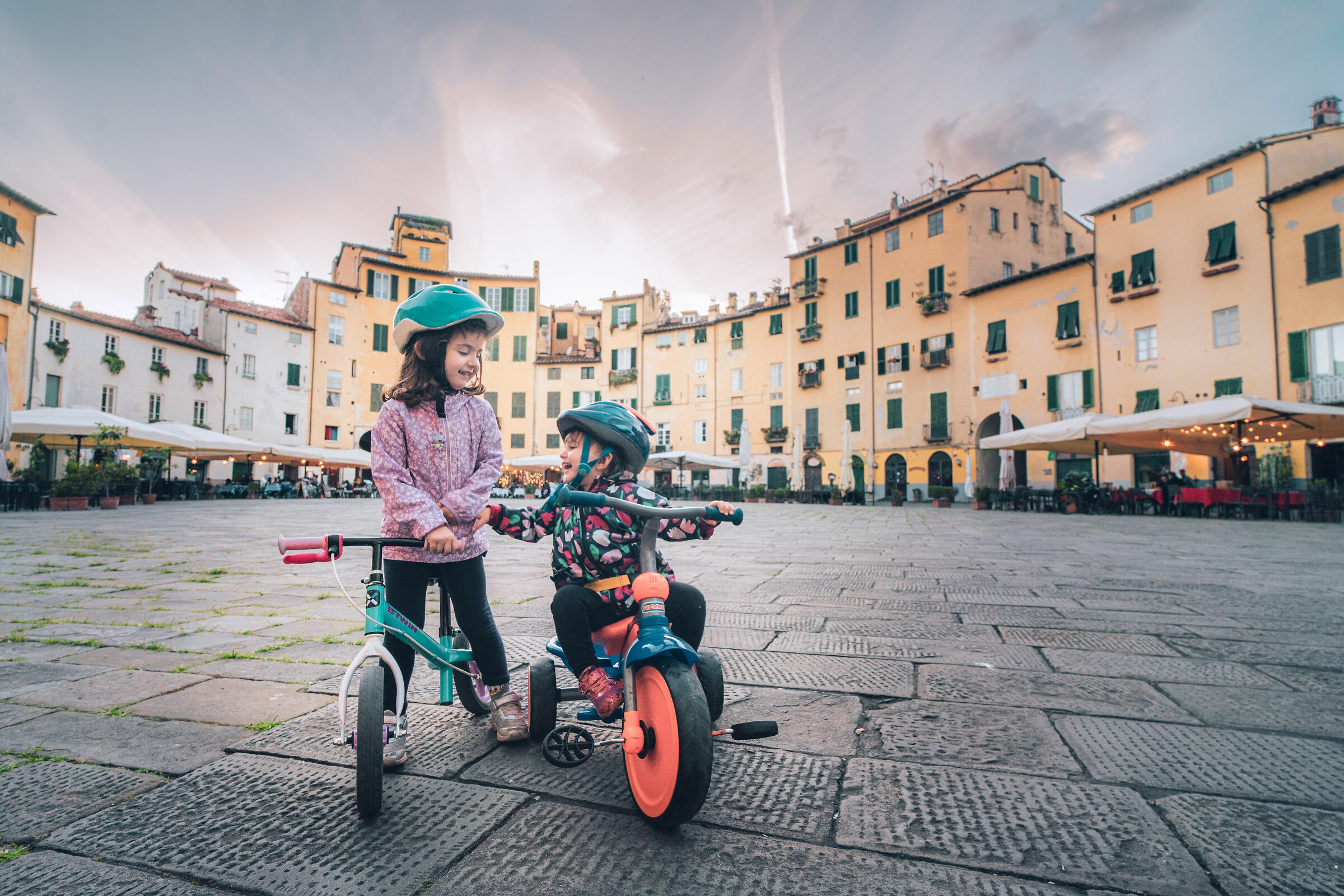 Scorribande per la città