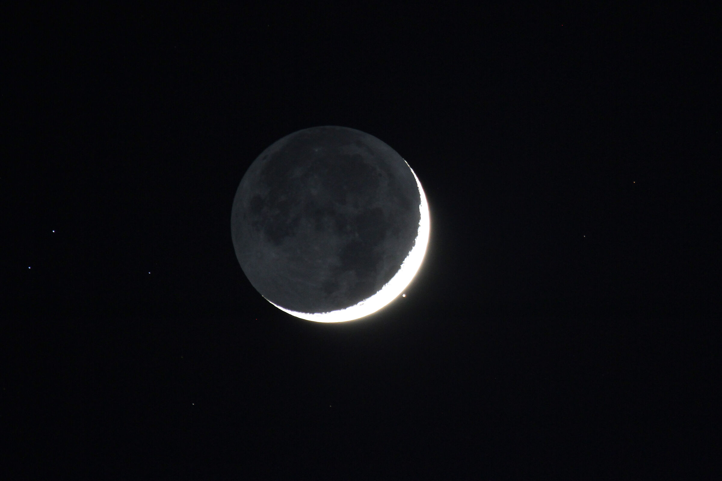 Luna cinerea, prossima all'occultazione di Aldebaran