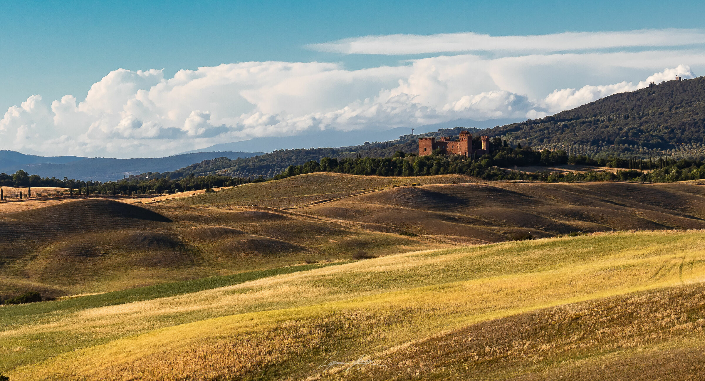 Gallic Asciano Castle
