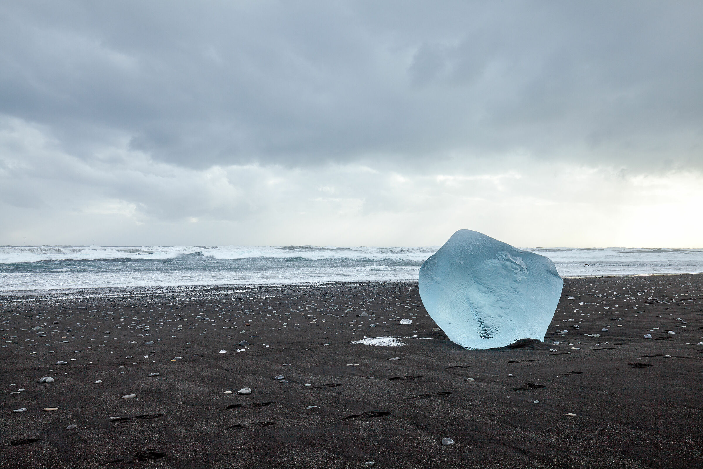 A lonely little iceberg