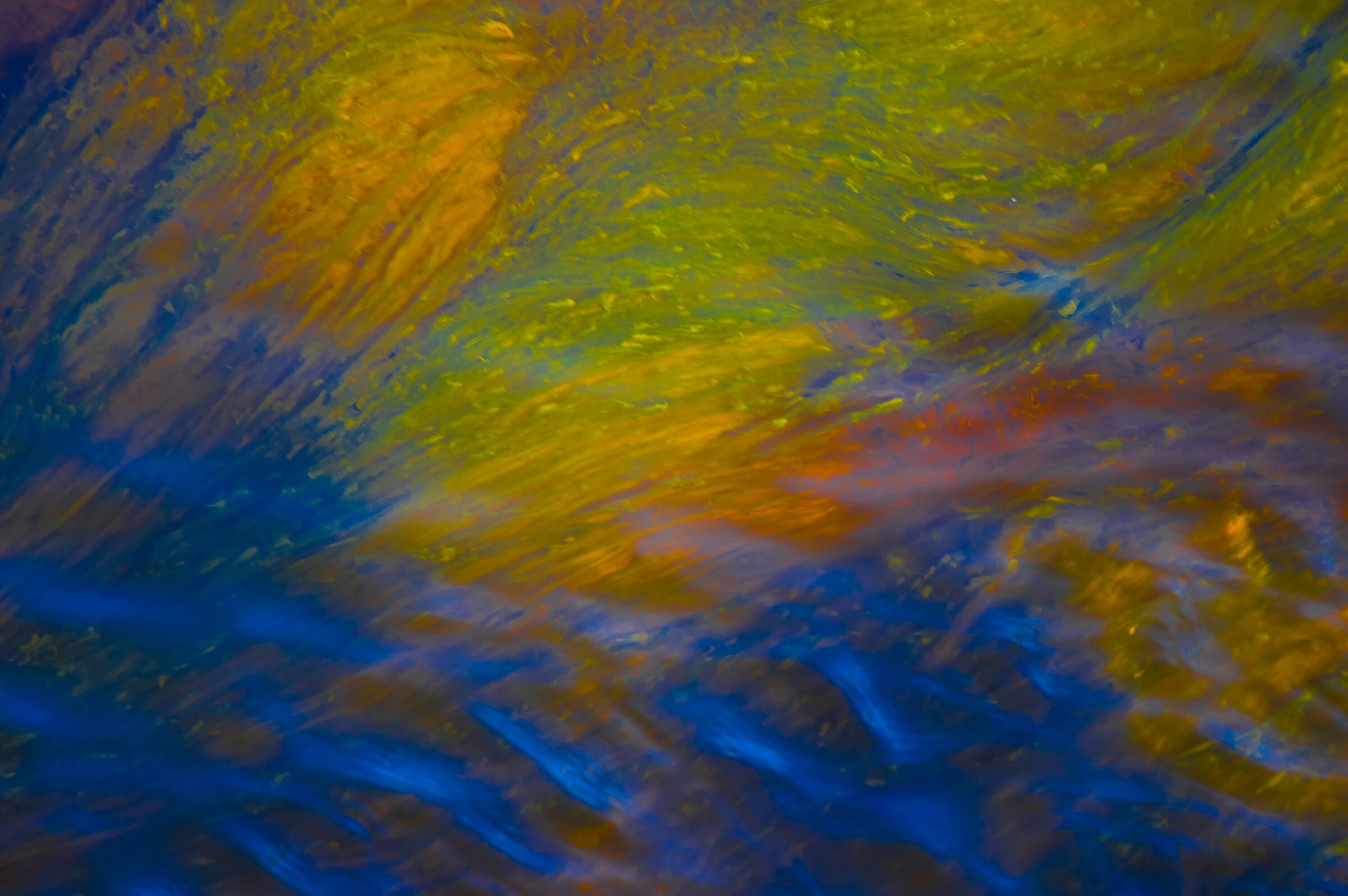 riflessi blu elettrico- colore Rio Tinto