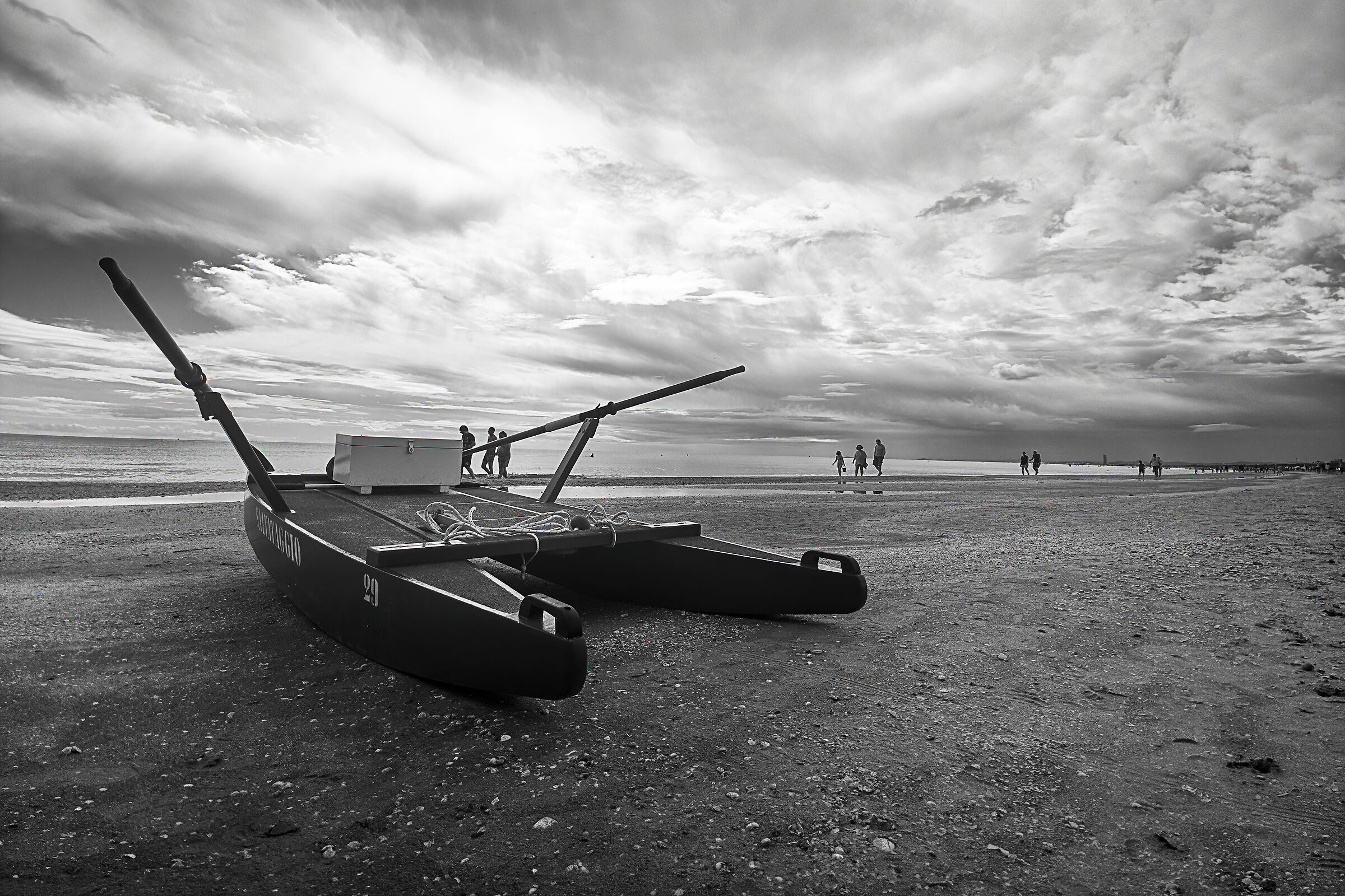 spiaggia mattina presto