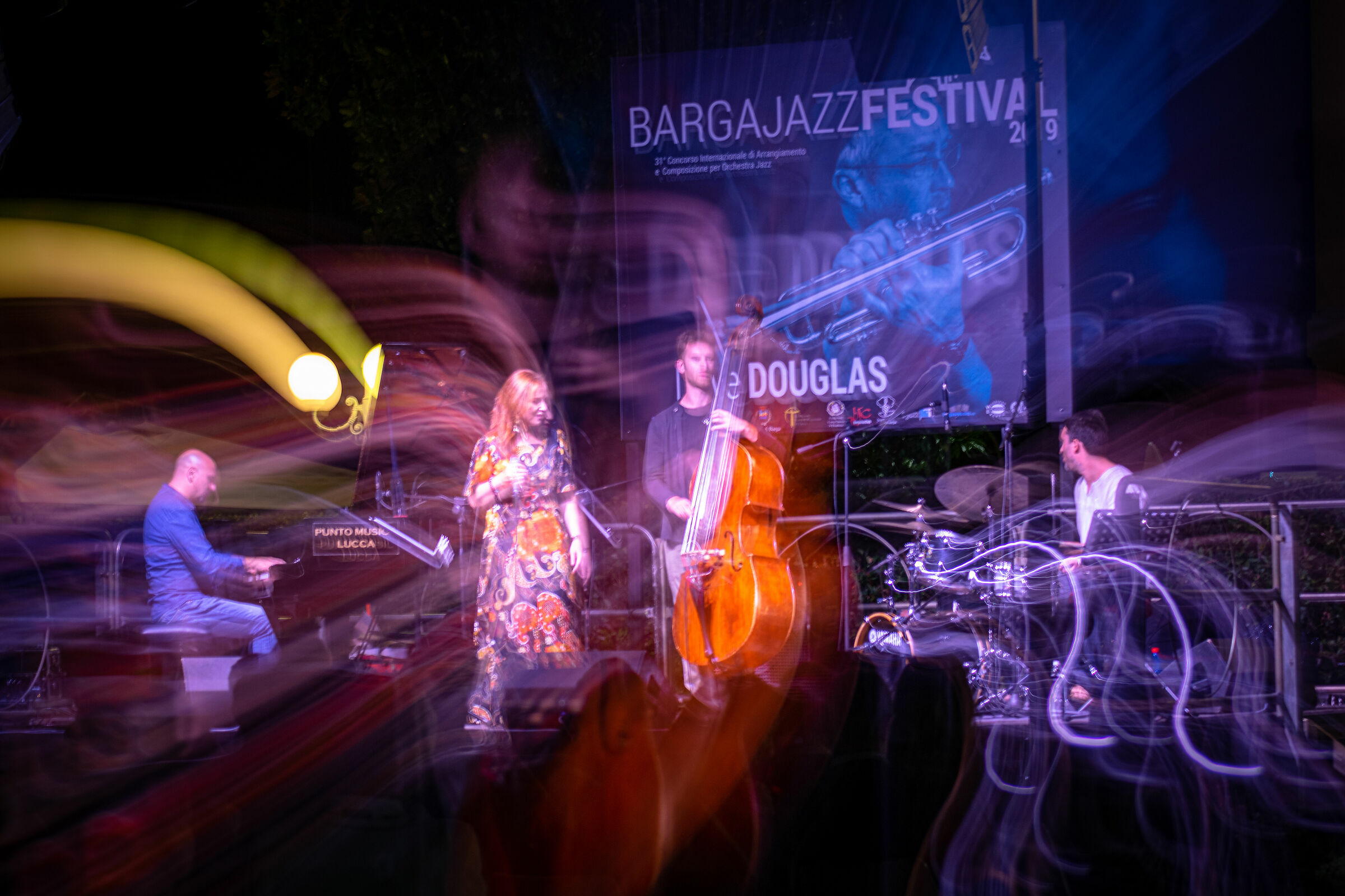 Vibrazioni nell'aria