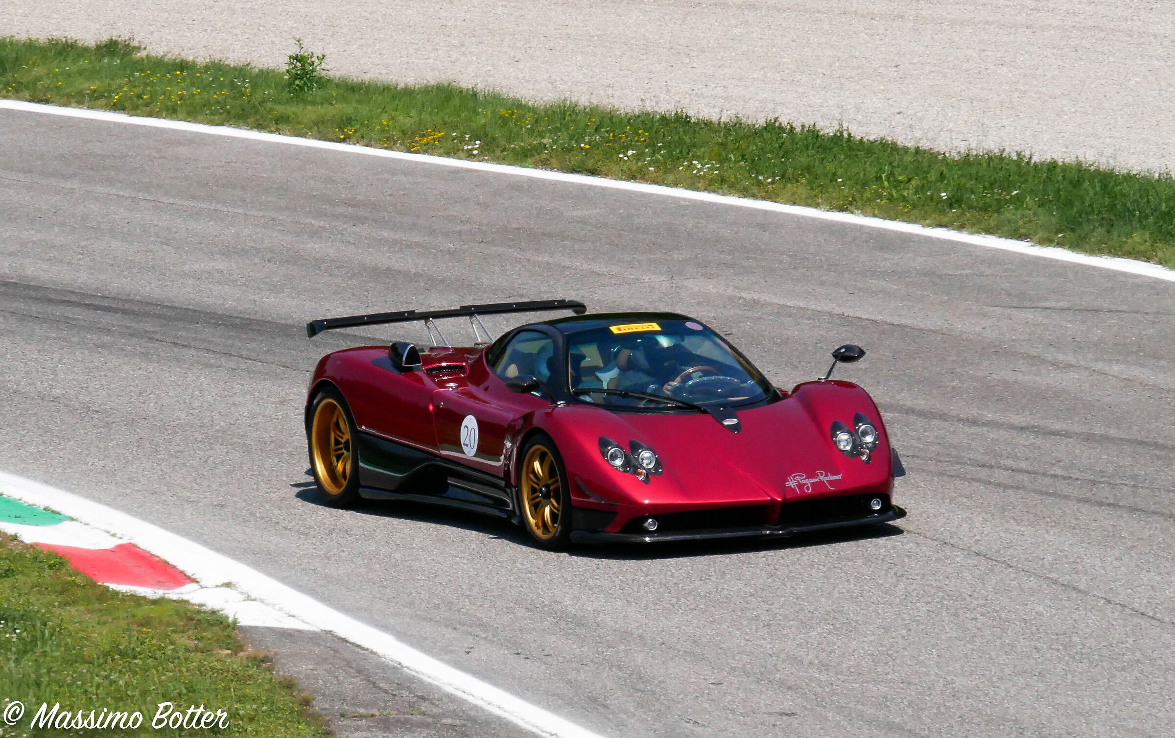 Zonta - Pagani - 1