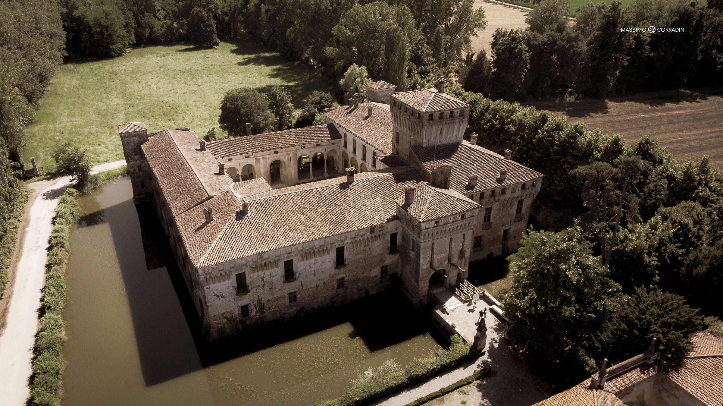 Padernello castle