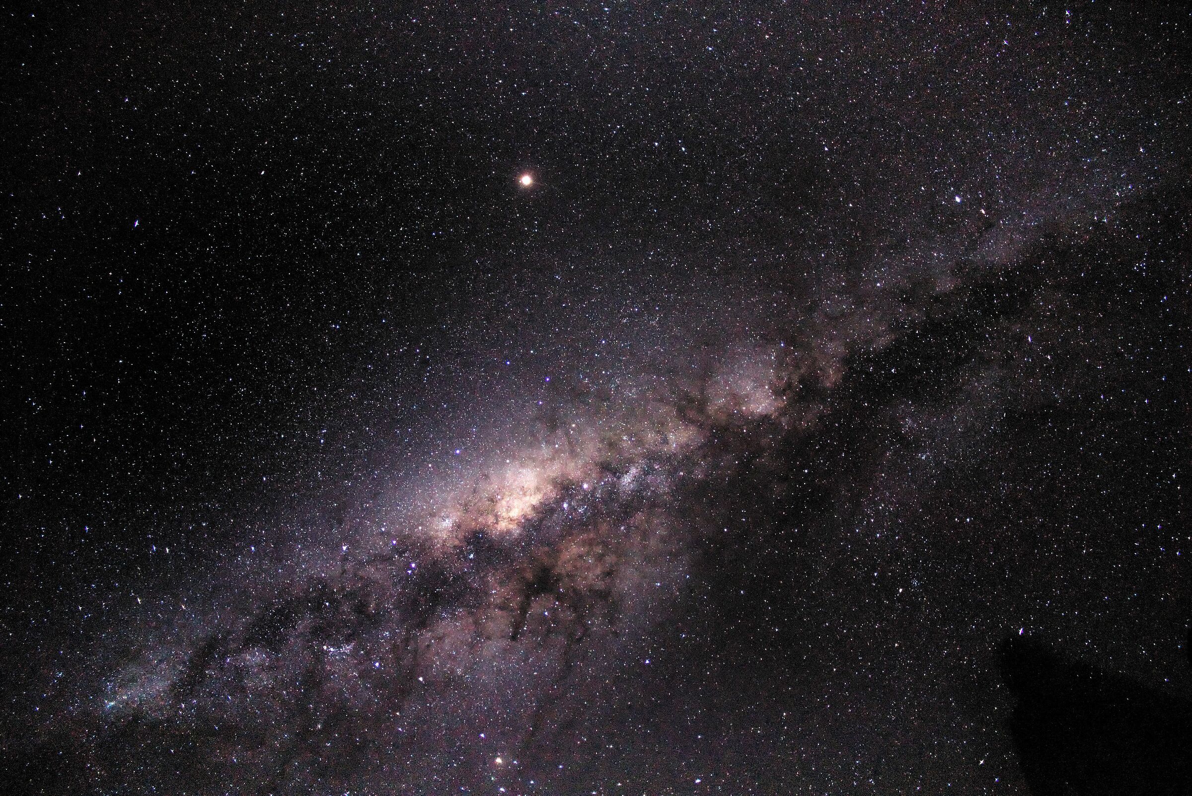 La Via Lattea con Marte in Cile