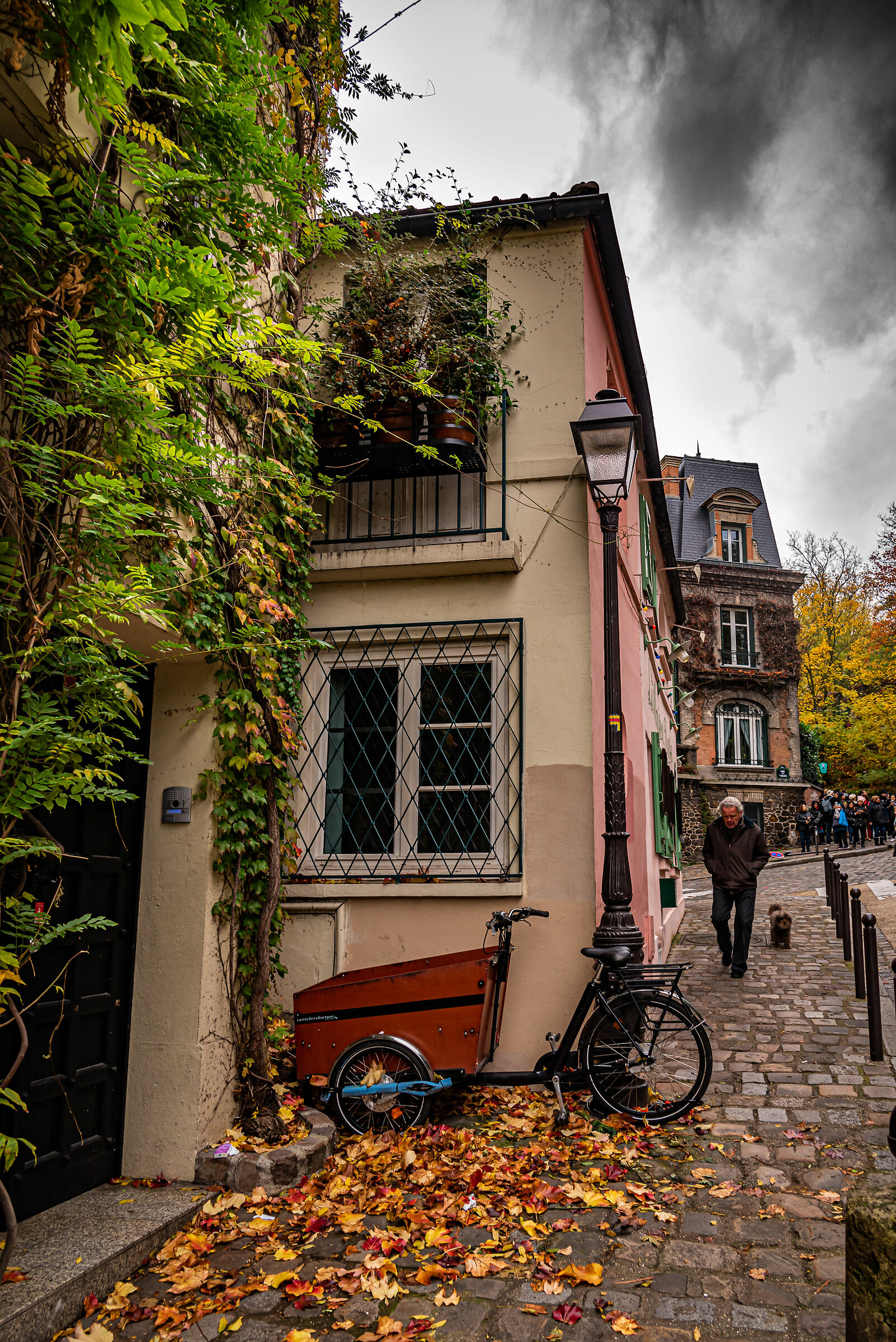 Climbing to Montmartre - Paris