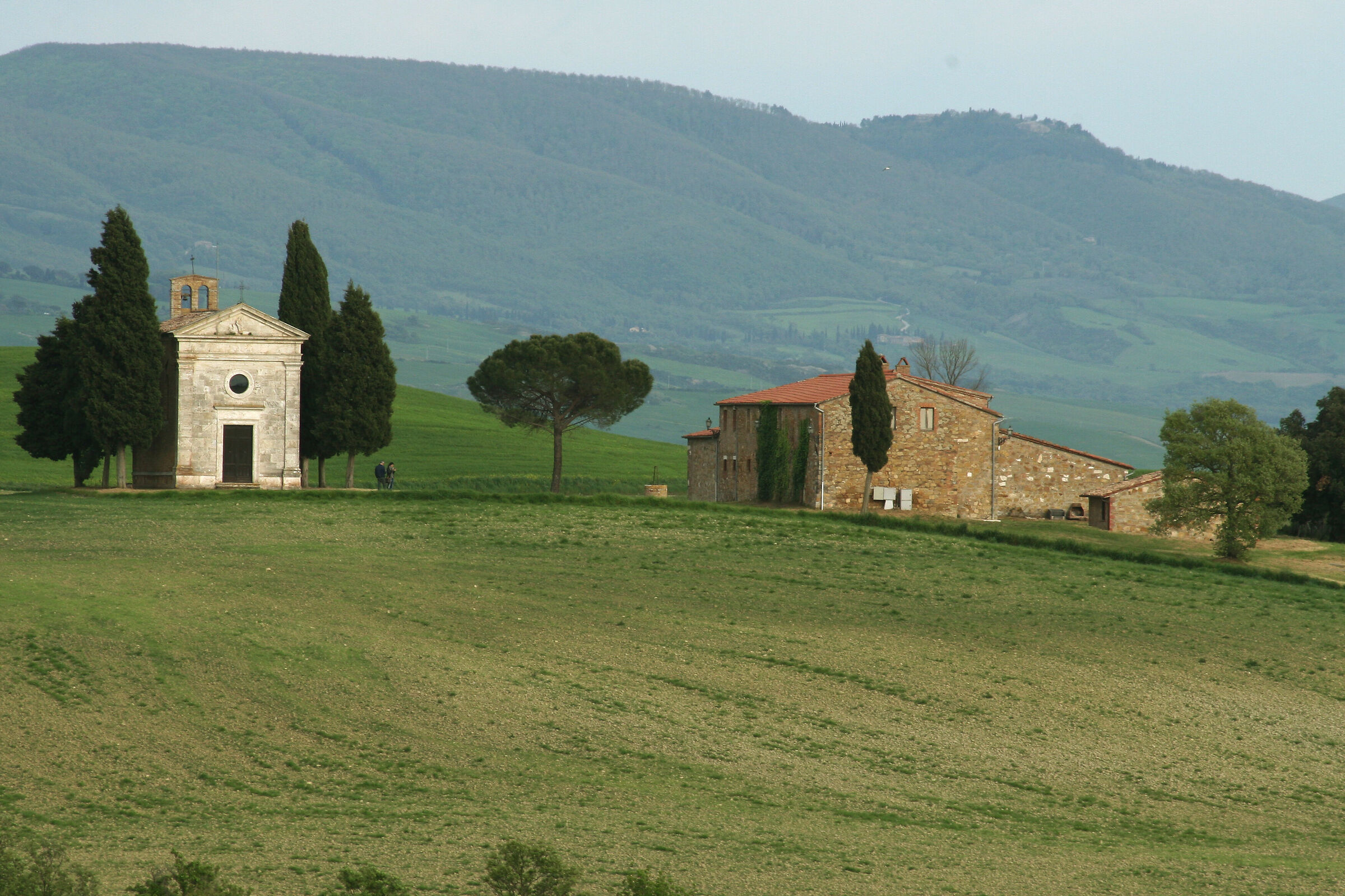 Val d'Orcia (Siena) ? Cappella Madonna di Vitaleta