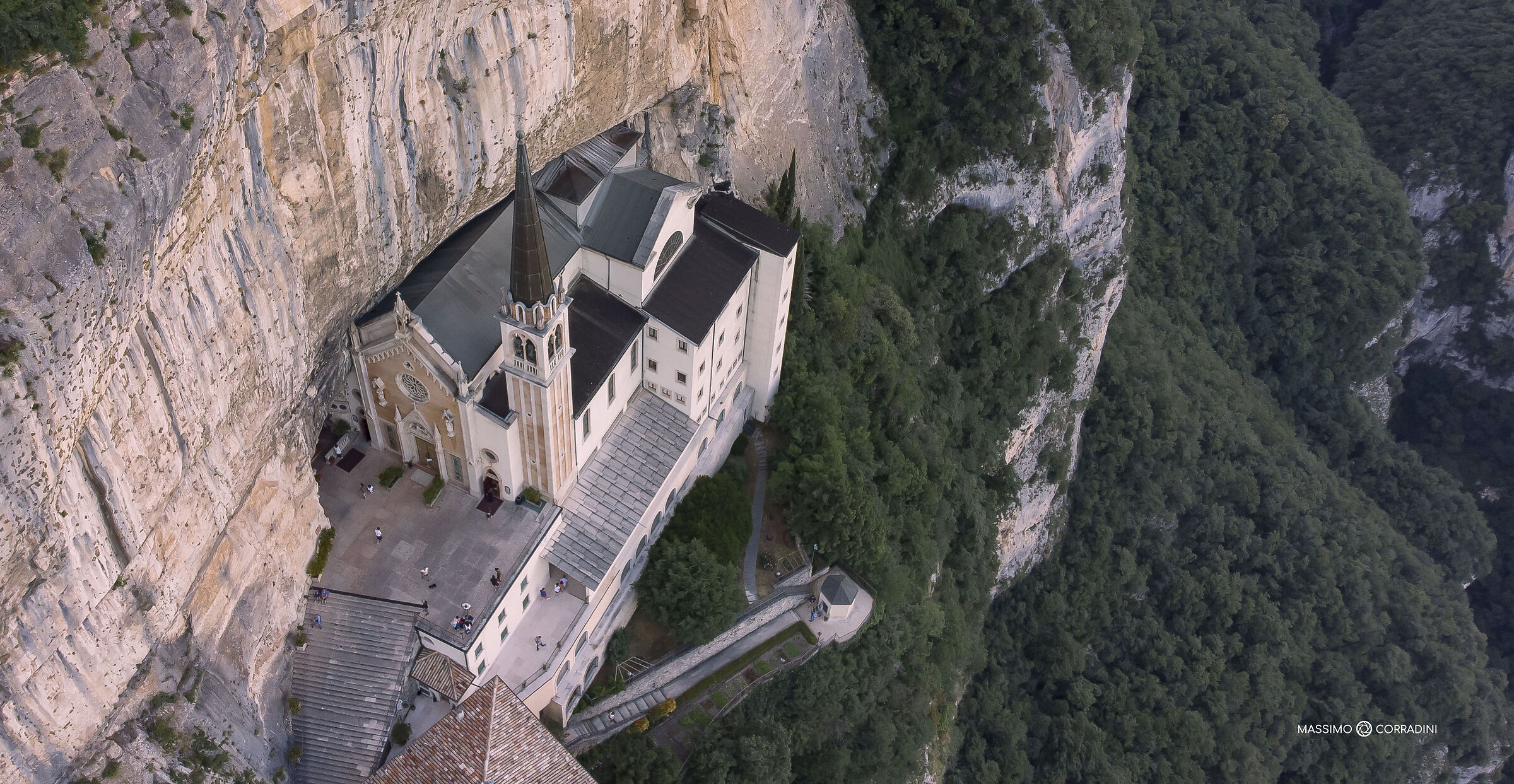 Madonna della Corona