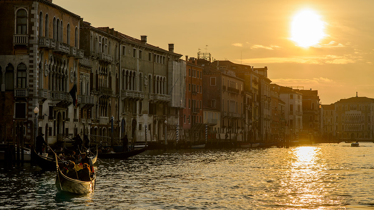 Sunset on the Grand Canal ...