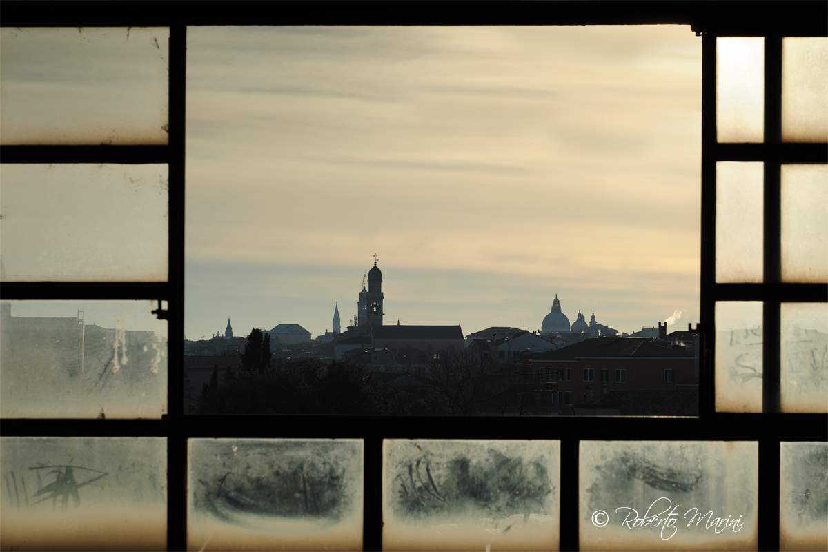 Fragments of dawn. - Venice