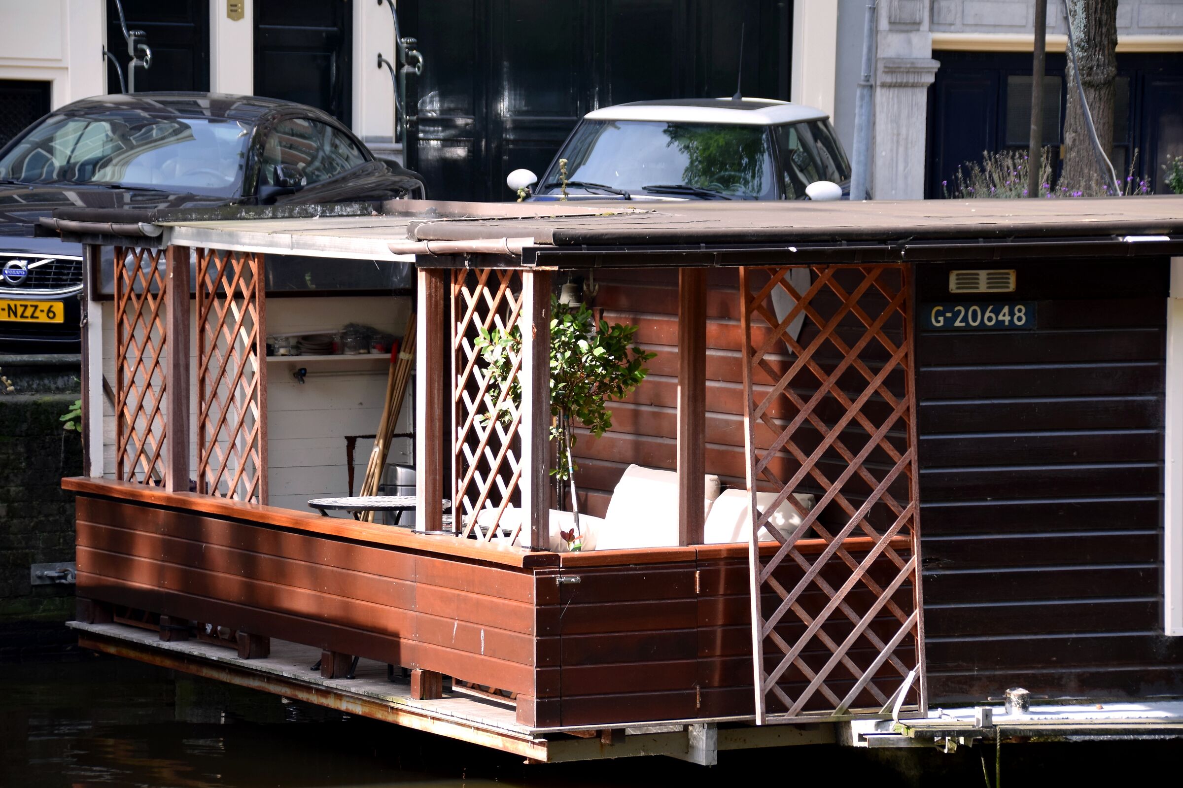 House boat
