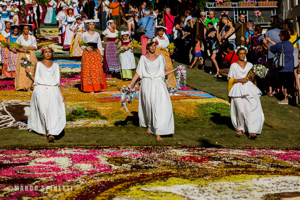 INFIORATA 2019 - historical parade