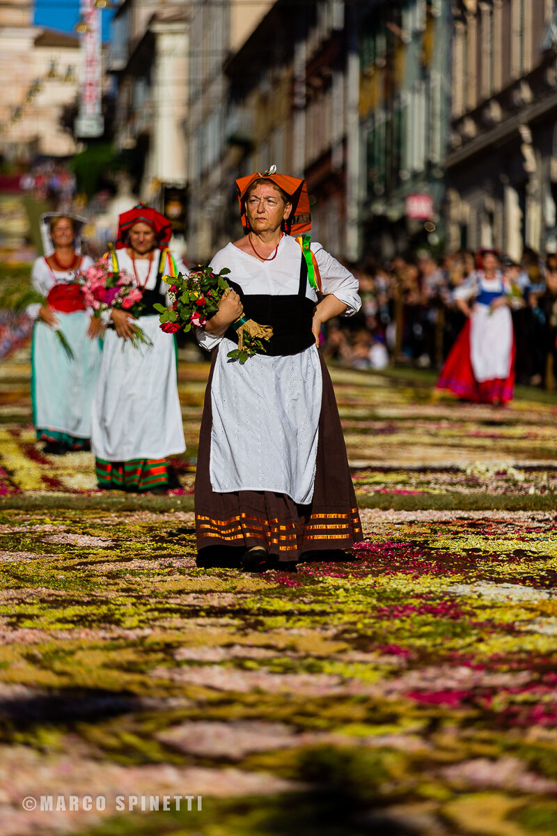 INFIORATA 2019 -Parade in period costume