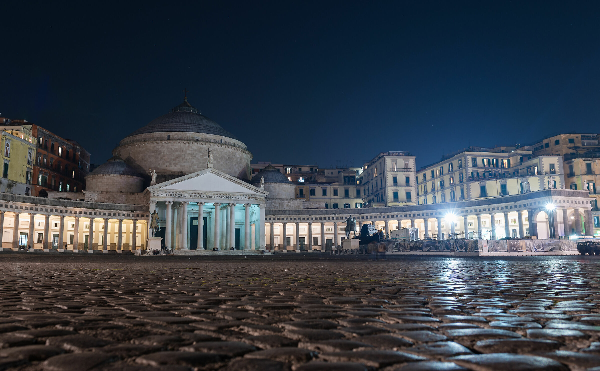 Napoli - Piazza del Plebiscito