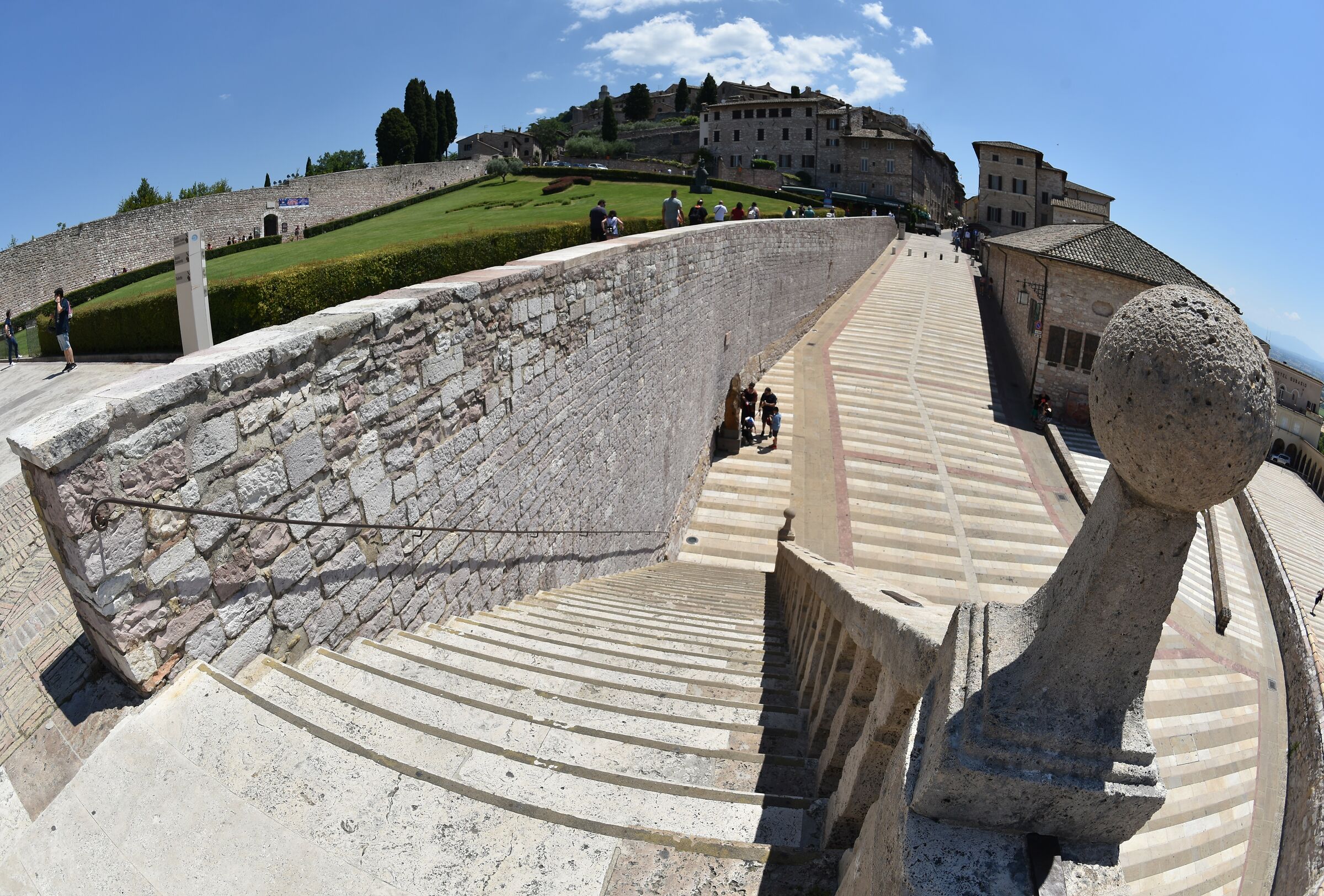 Assisi, pax umbrae in fisheye