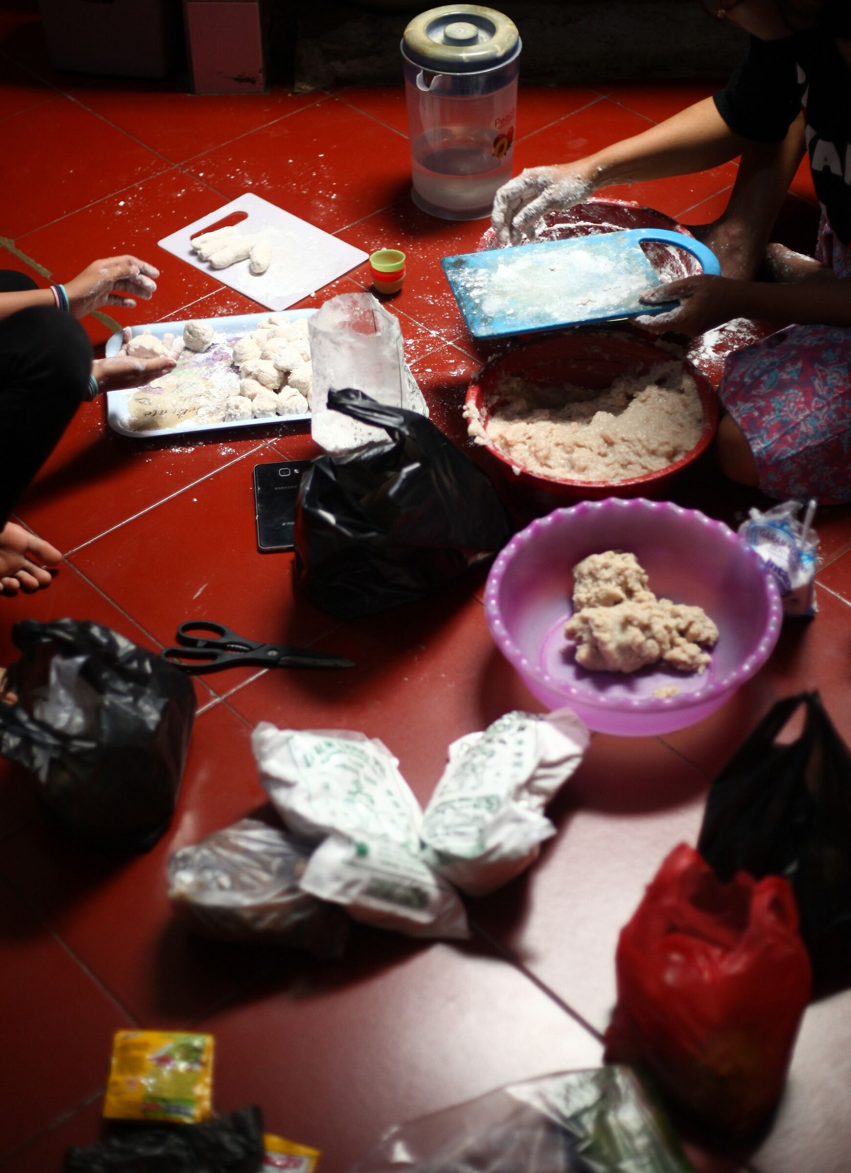 Preparando il Pempek