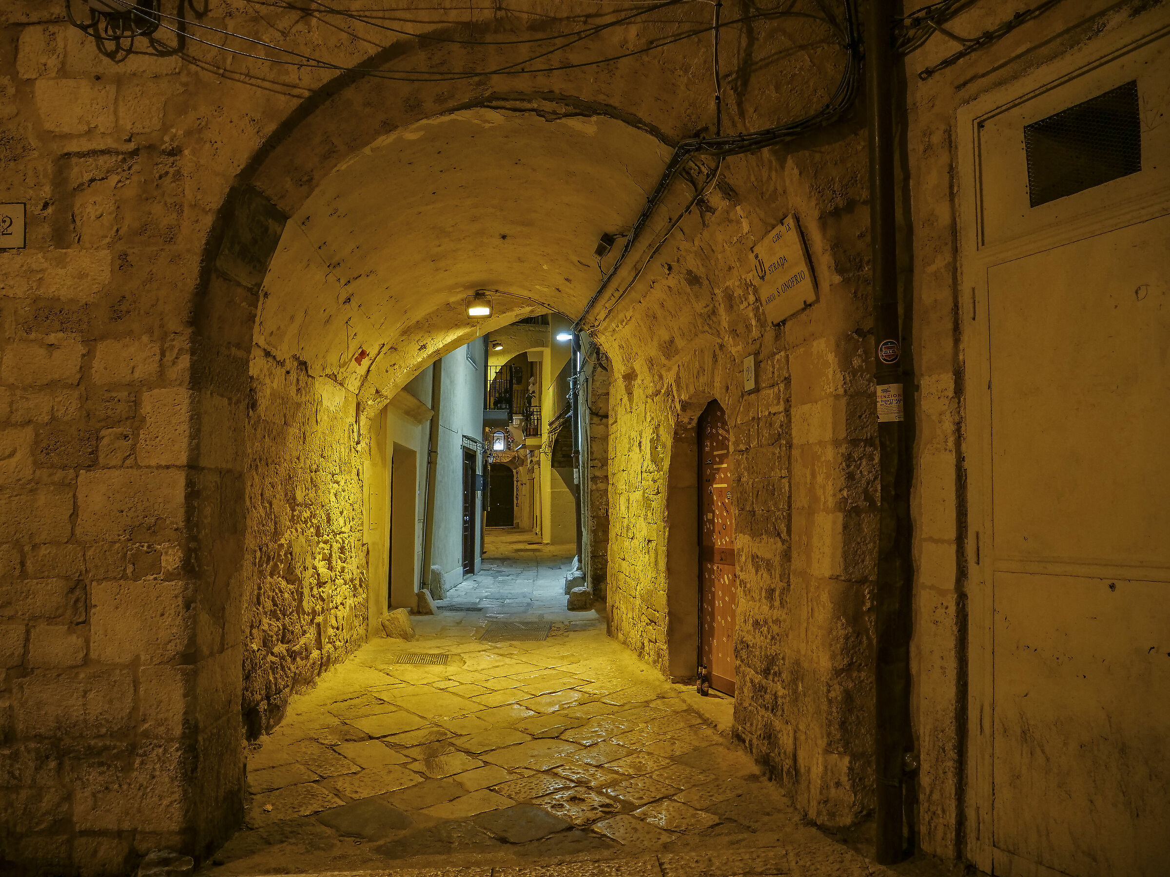 Inner Courtyard - Bari