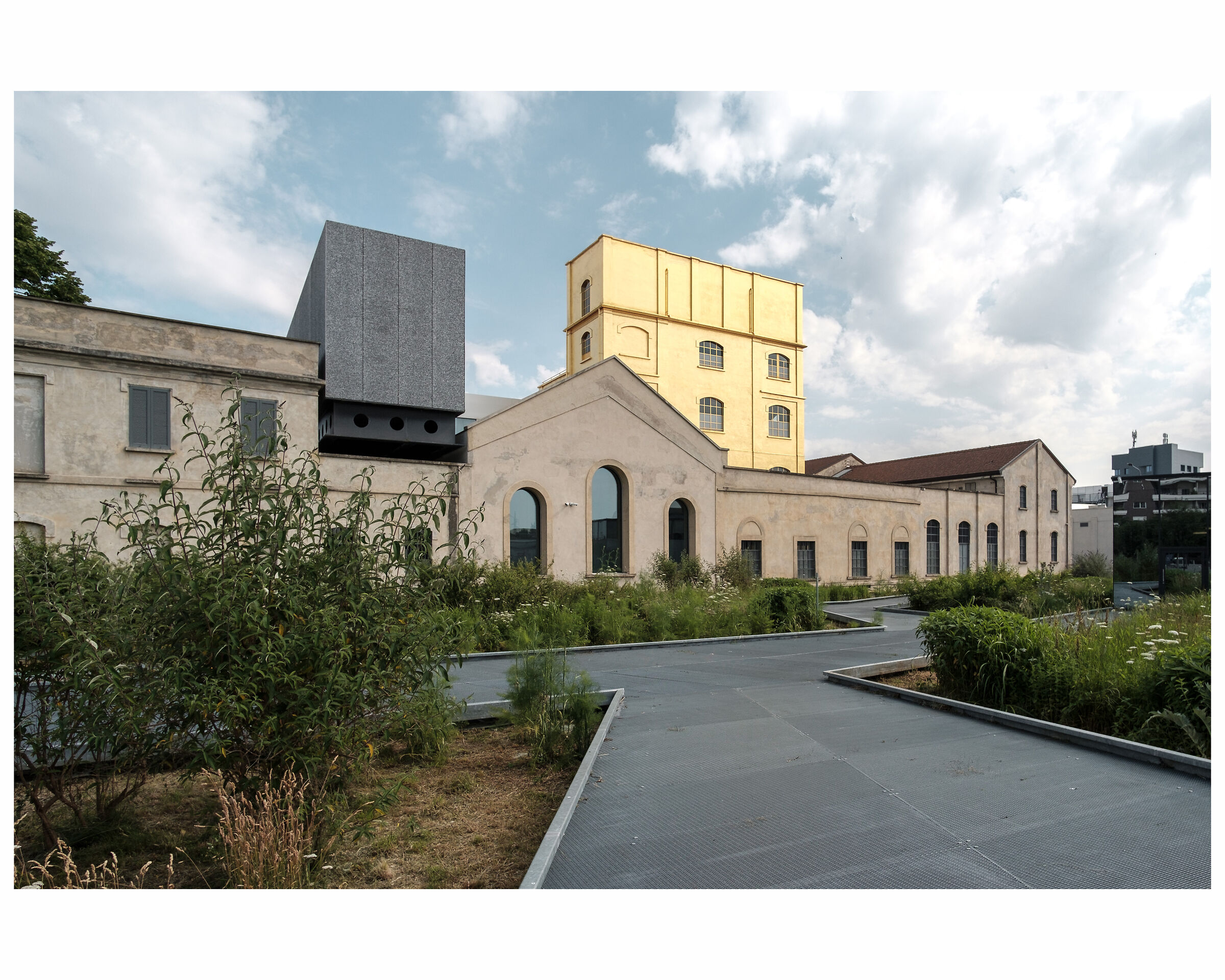 Fondazione Prada, Piazza Olivetti, Milan