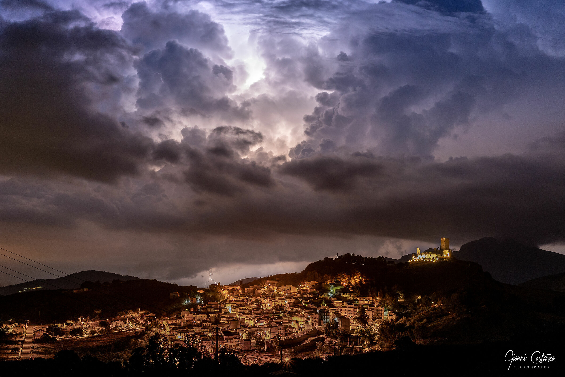 Lampi su Cefalá Diana