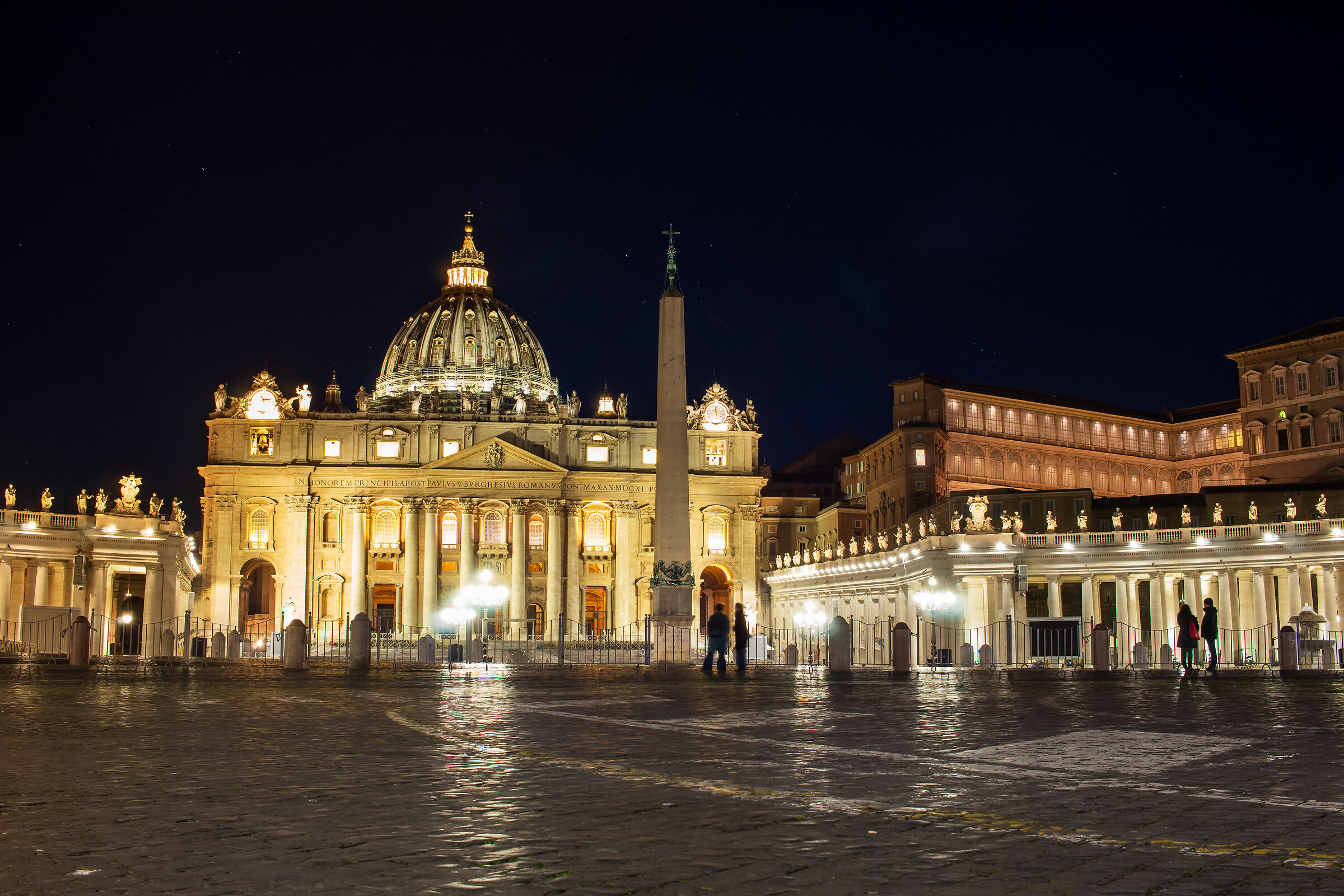 Piazza San Pietro il giorno prima del lockdown
