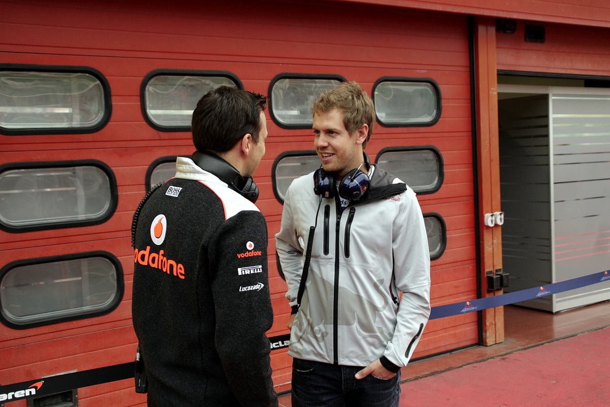 F1 2012 Mugello - Box - Sebastian Vettel Red Bull Racing