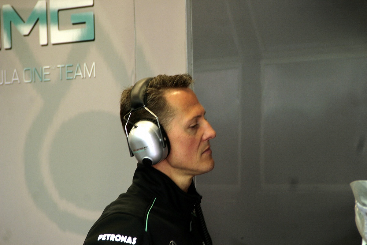 F1 2012 Mugello - Box - Michael Schumacher Mercedes Gp