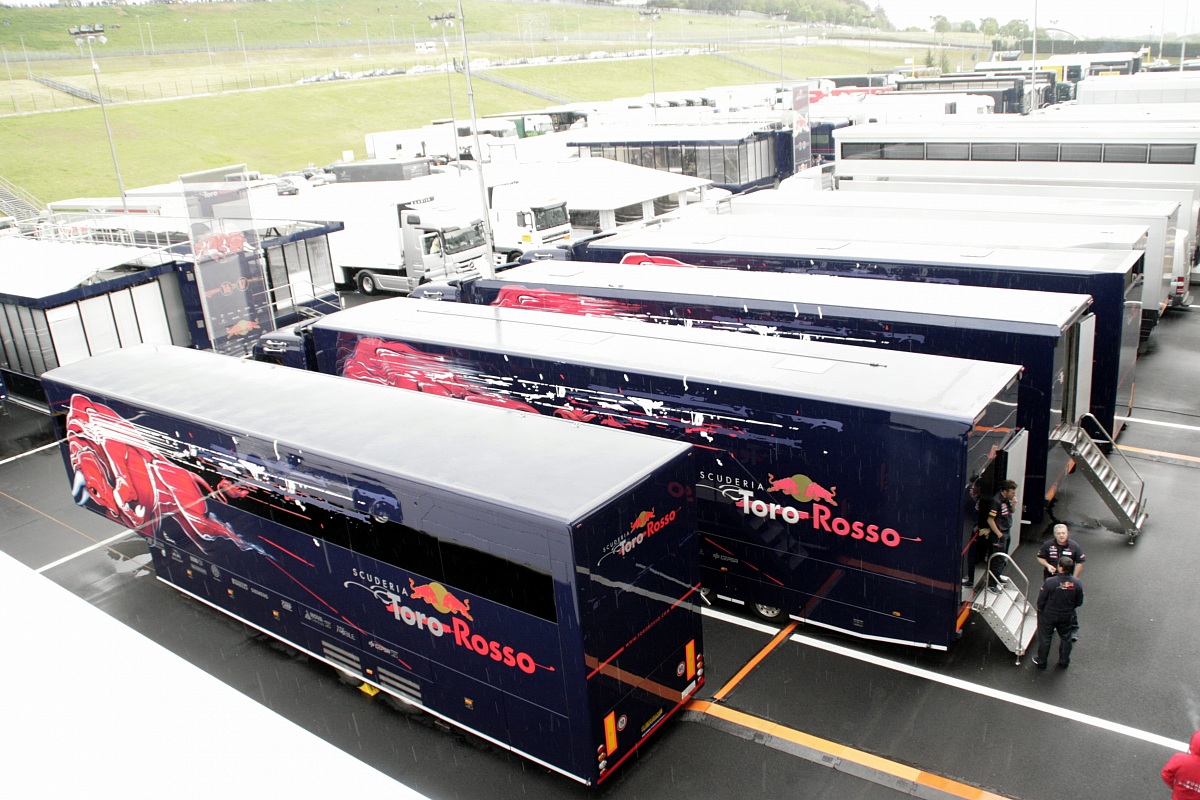F1 2012 Mugello - Paddock - Toro Rosso Trucks