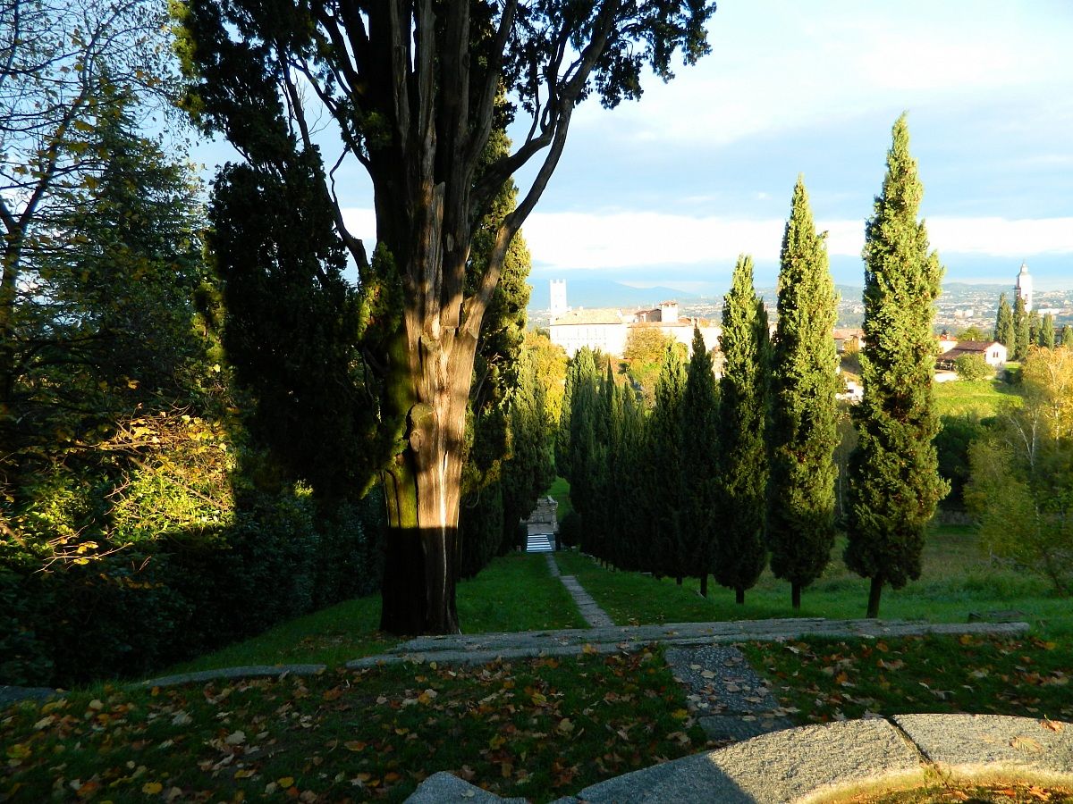 Inverigo "up to the giant"